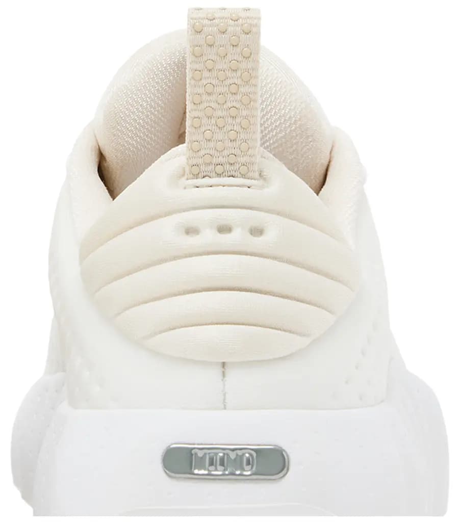 Nike Wmns Mind 002 'Summit White' 7