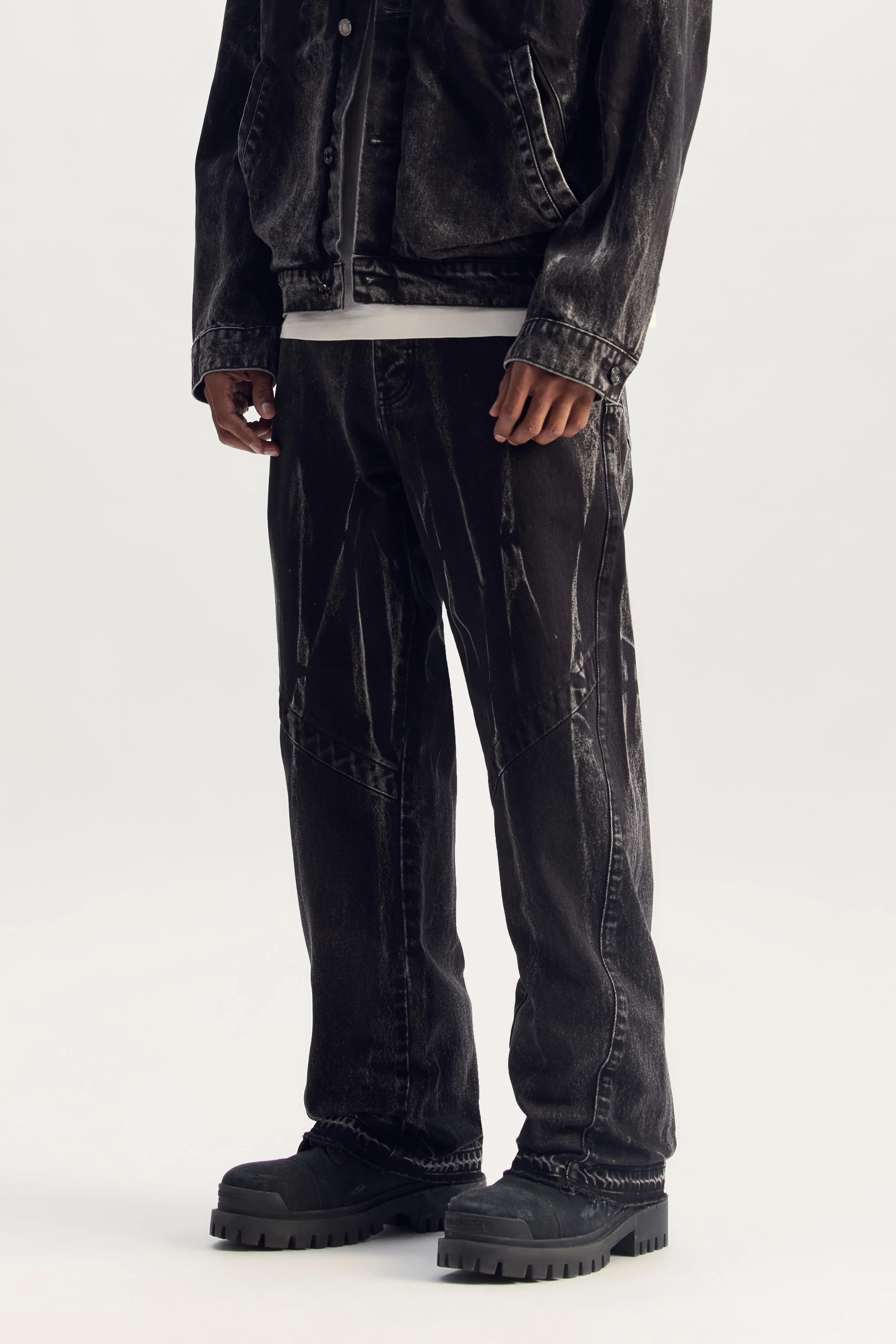 P018 Black Tie Dye 3