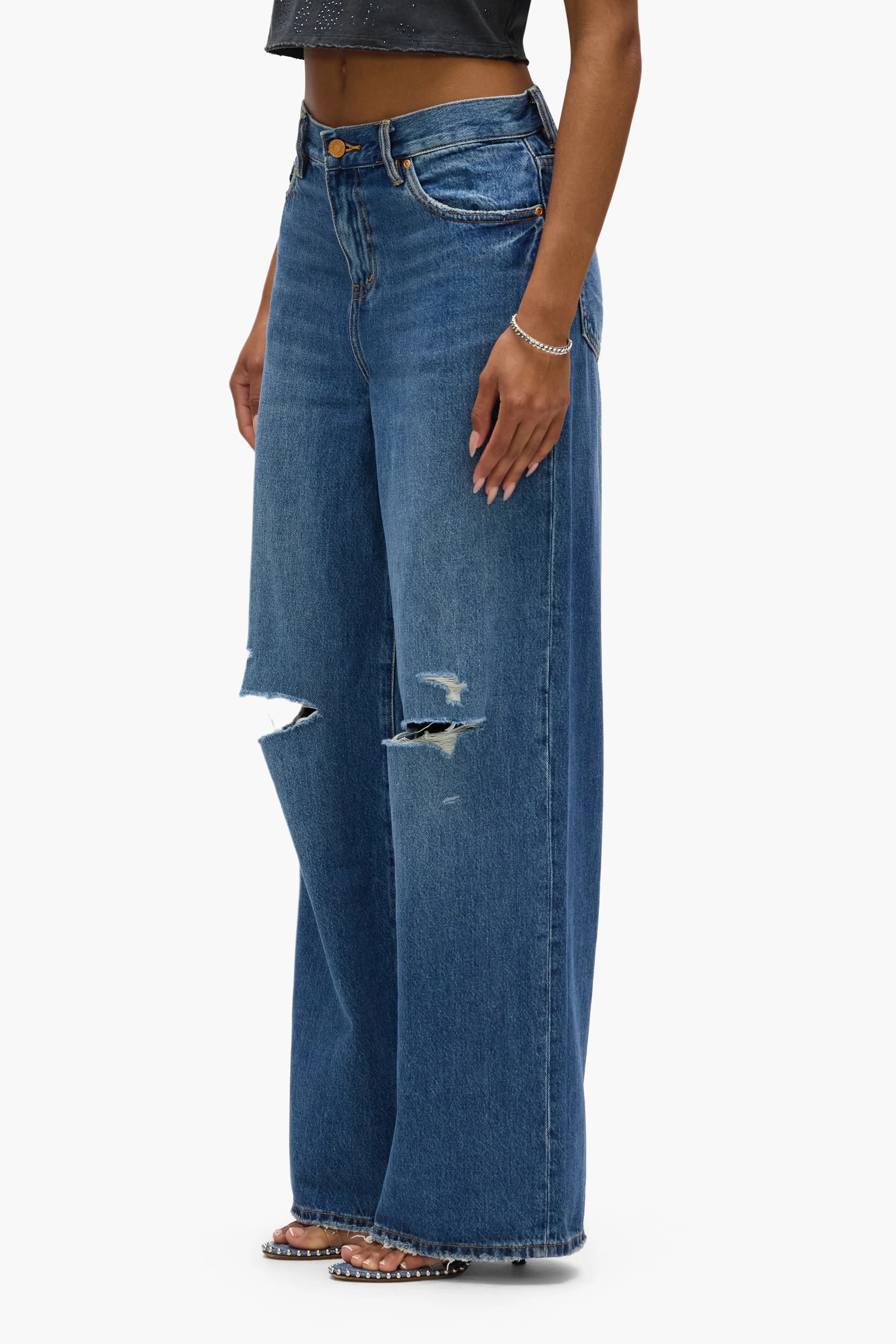 Baggy Knee Slit 2