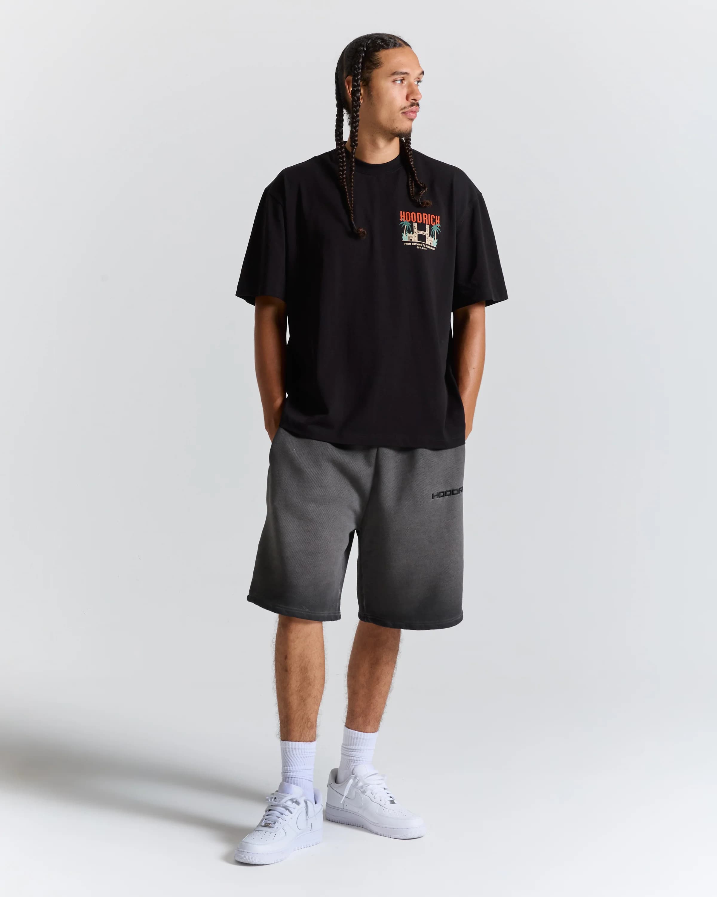 Resort T-Shirt - Black 8