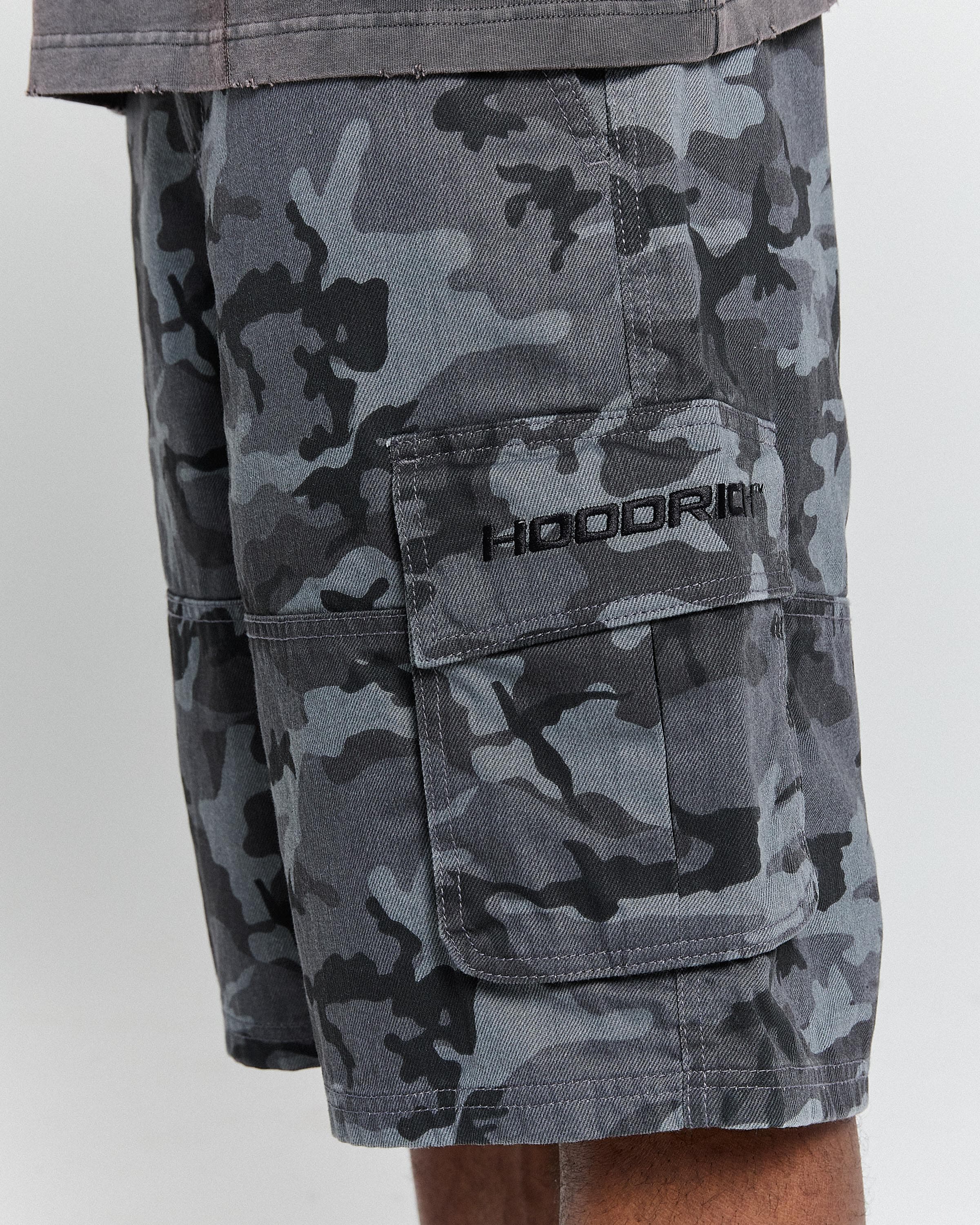 Ryder Camo Oversized Cargo Jorts - Dark Camo/Black 3