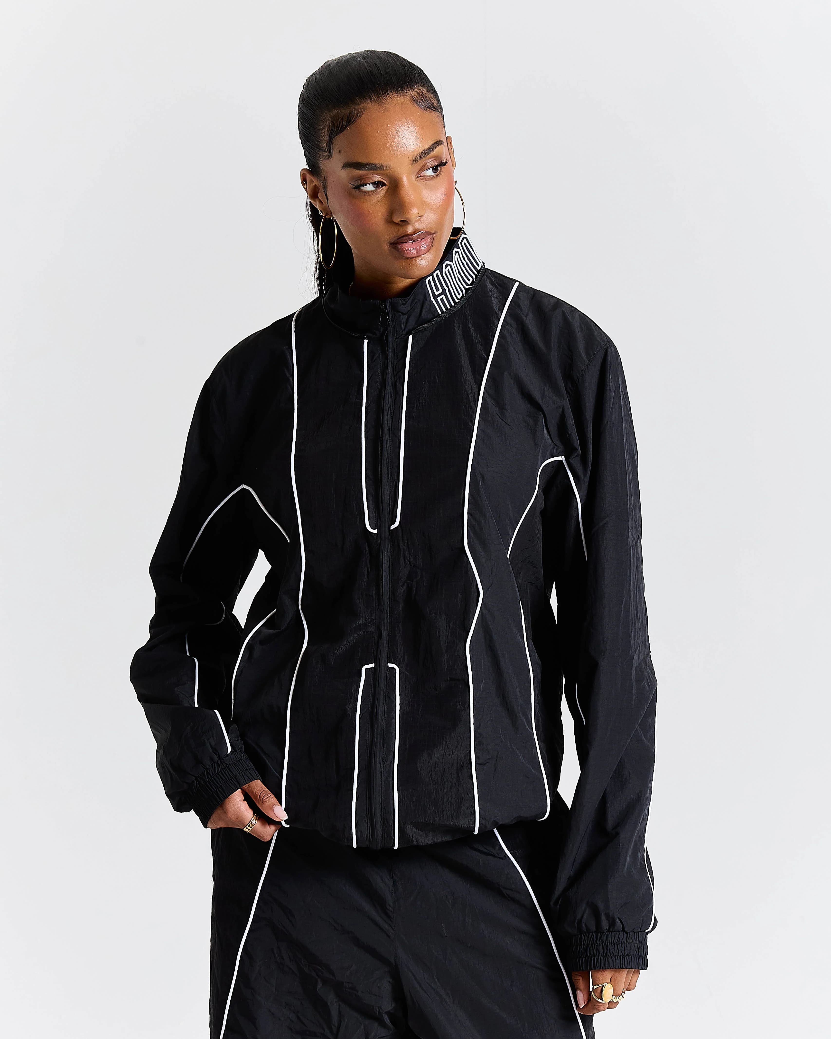 Chaser H Panel Windbreaker - Black 10