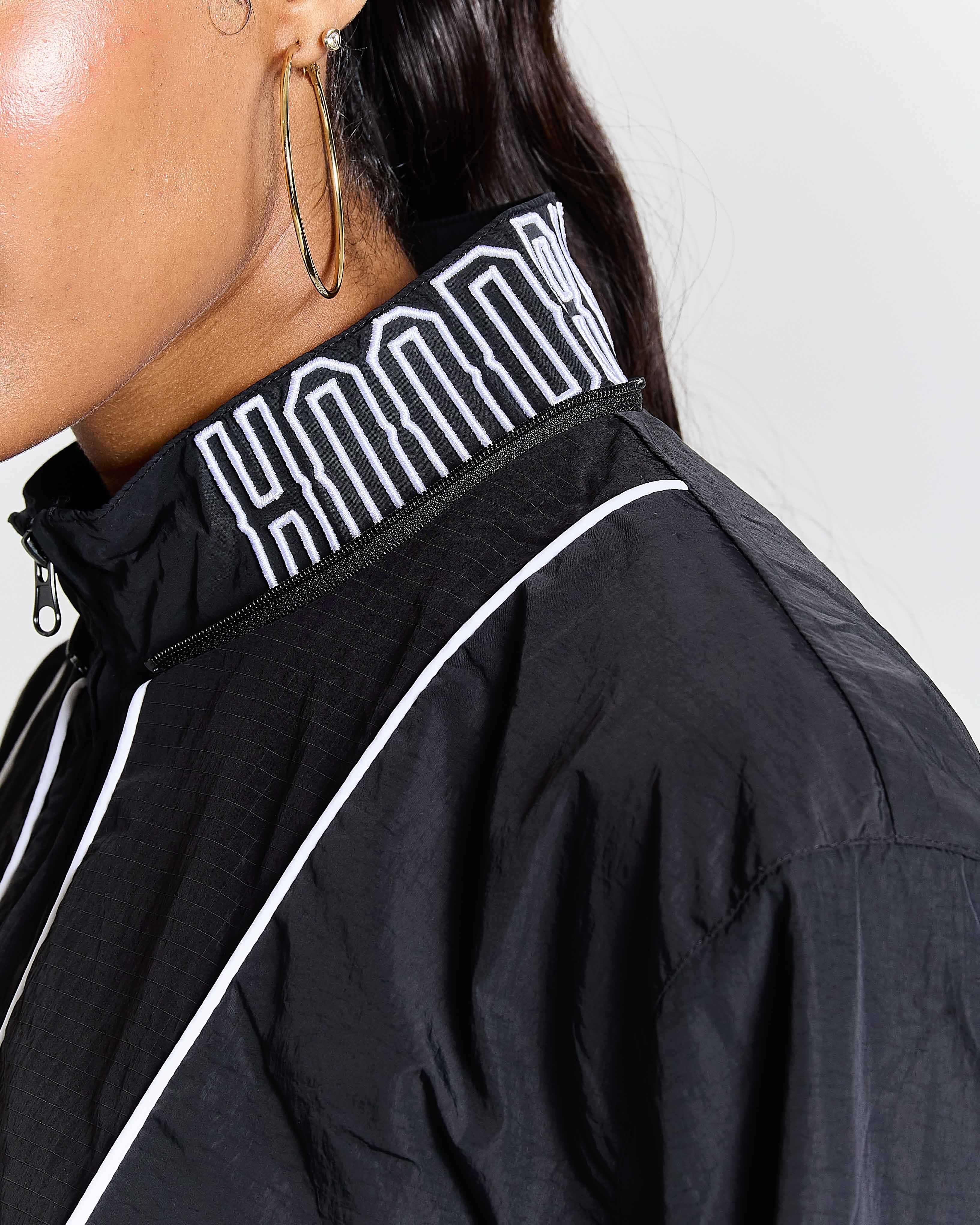 Chaser H Panel Windbreaker - Black 11