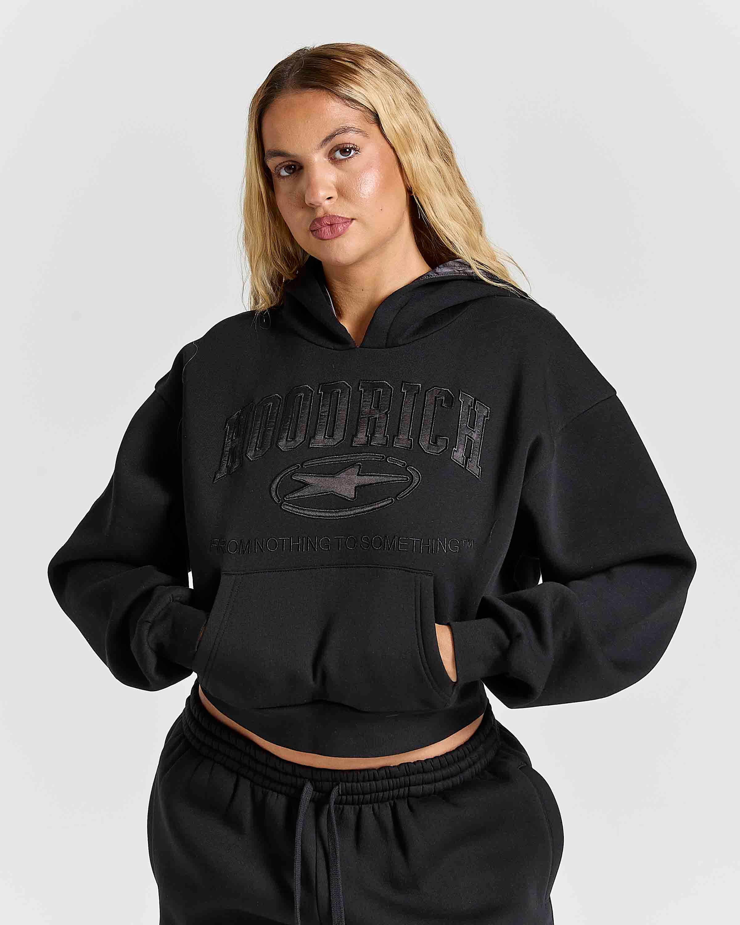 Women's Aegis Cropped Hoodie - Black 9