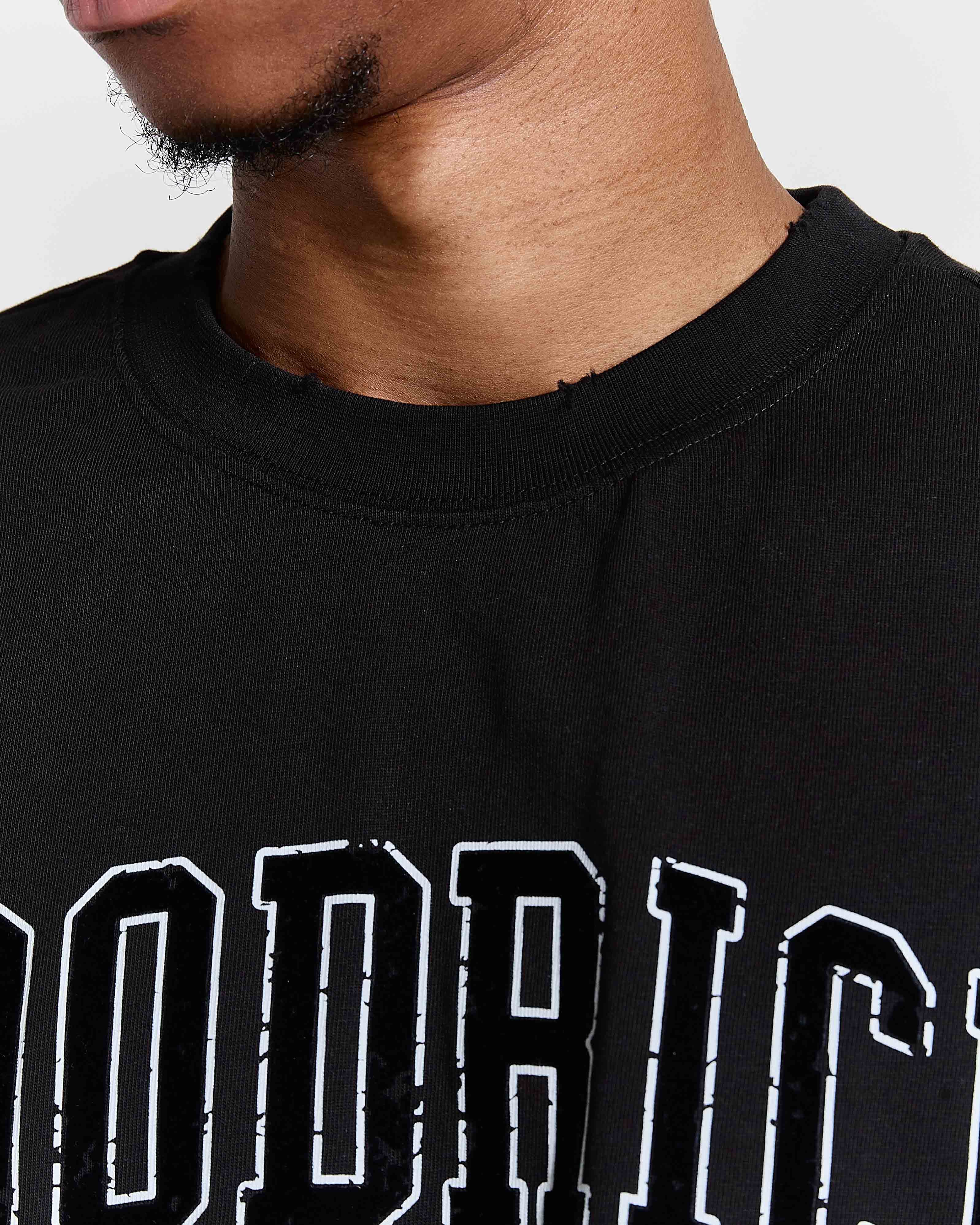 Fray Regular Fit Tee - Black 3
