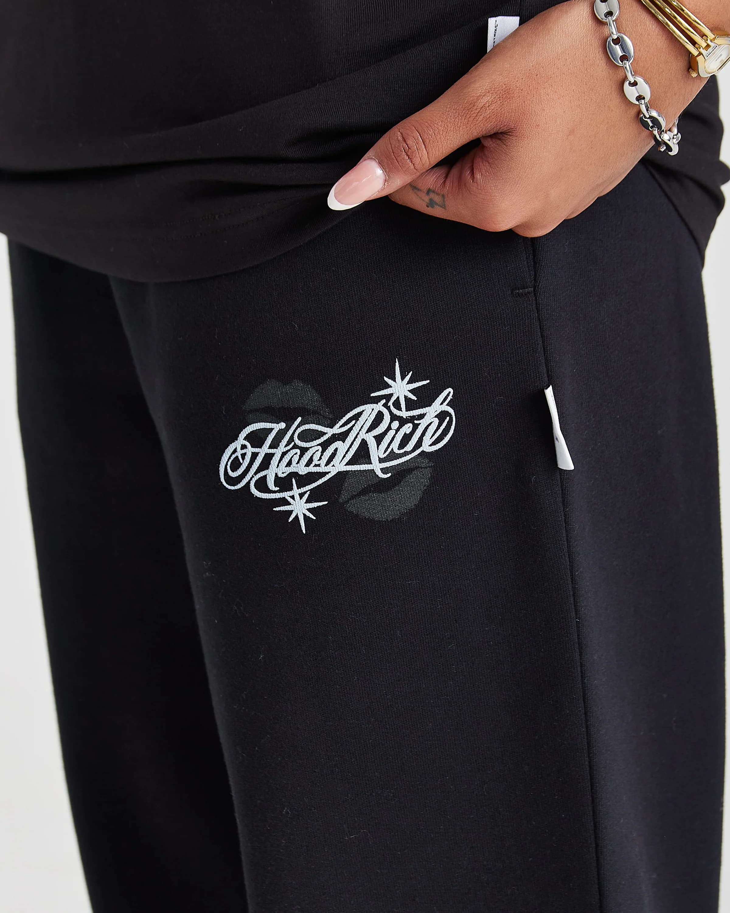 Vision Oversized Jogger - Black 6