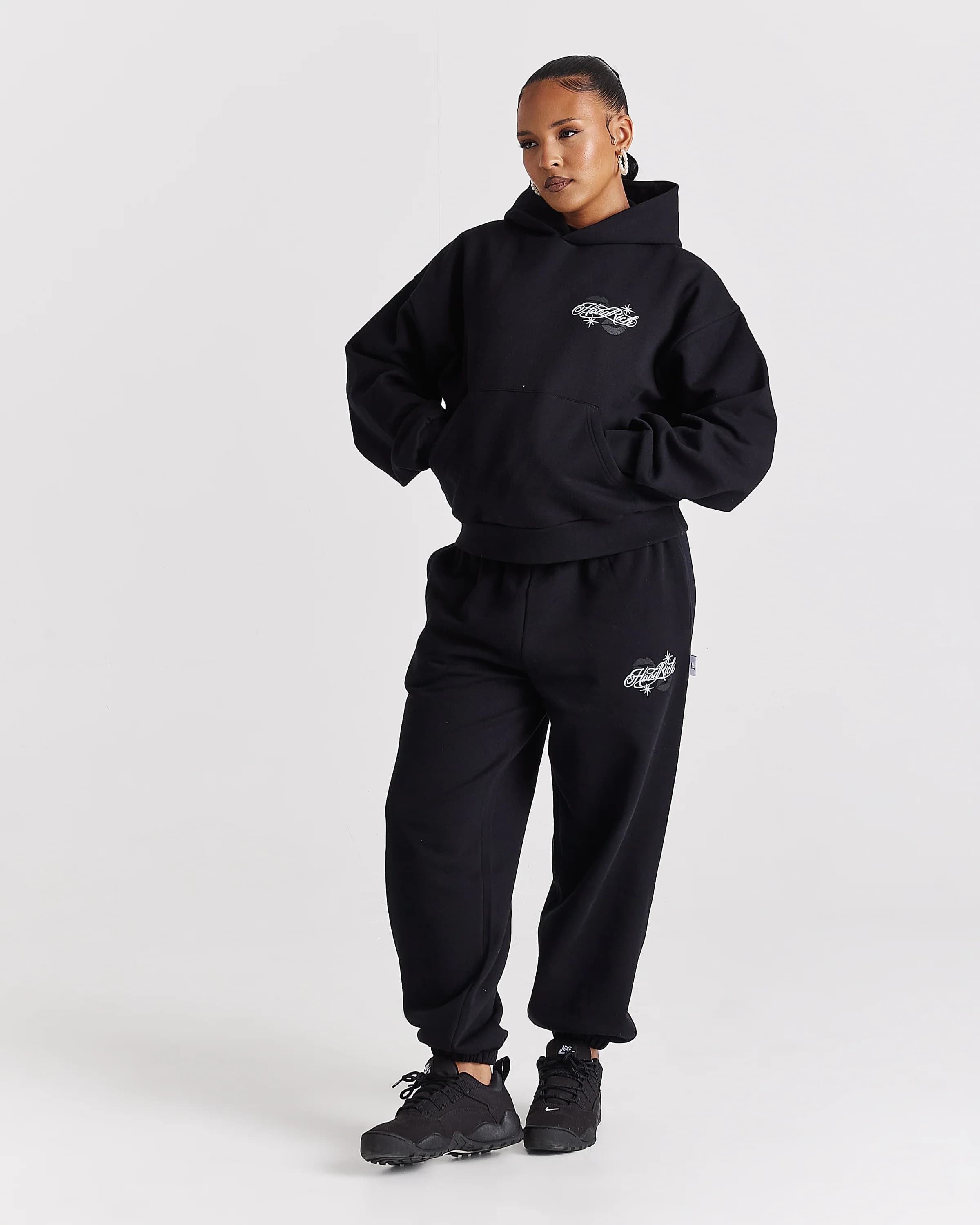 Vision Oversized Jogger - Black 9