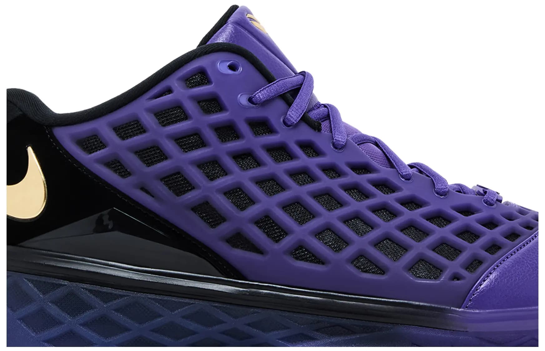 FC Barcelona x Nike Kobe 3 Low Protro 'Black Gold Metallic' 2