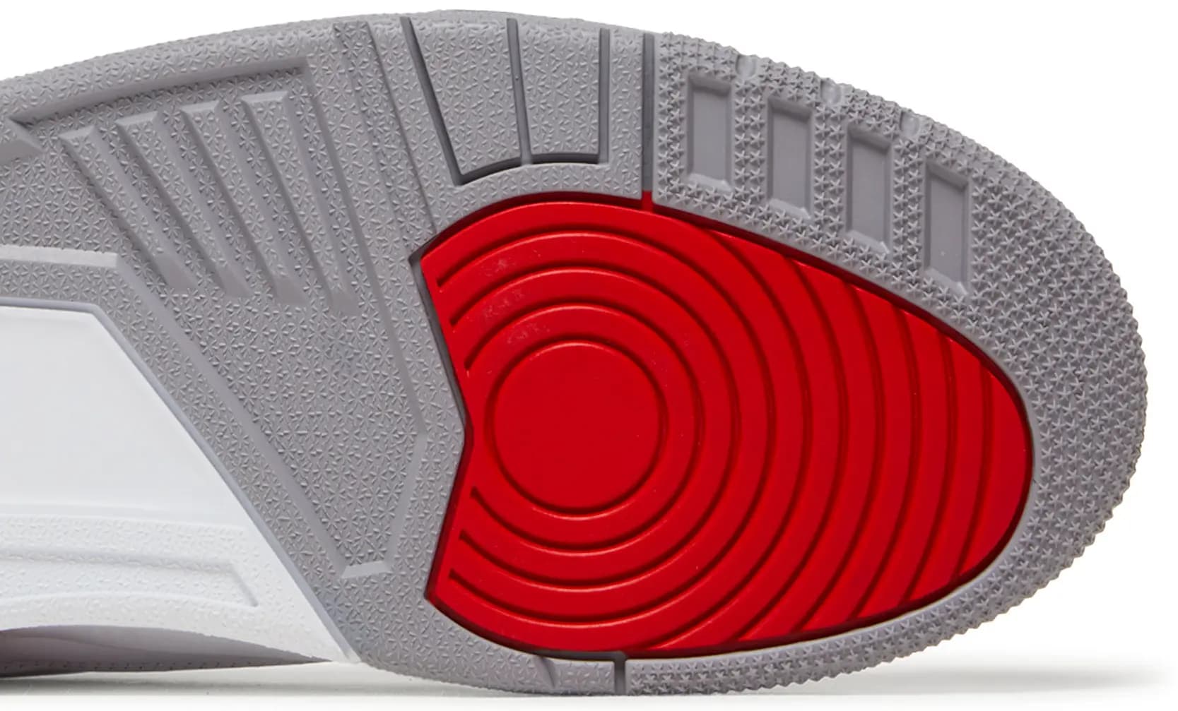 Air Jordan 3 Retro 'Fire Red' 2022 5