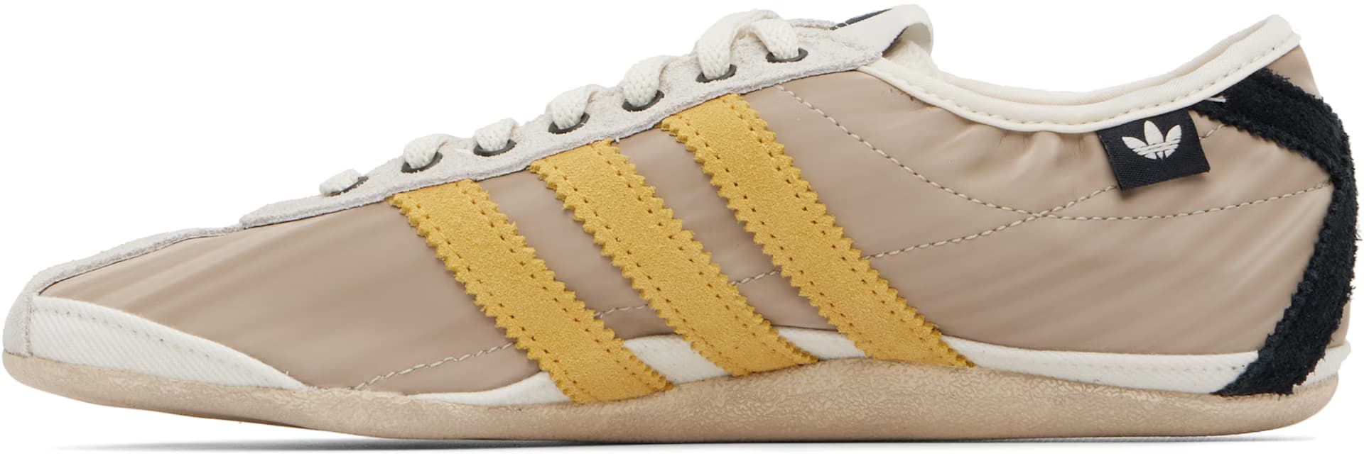 Beige Song for the Mute Edition Tokyo Sneakers 3
