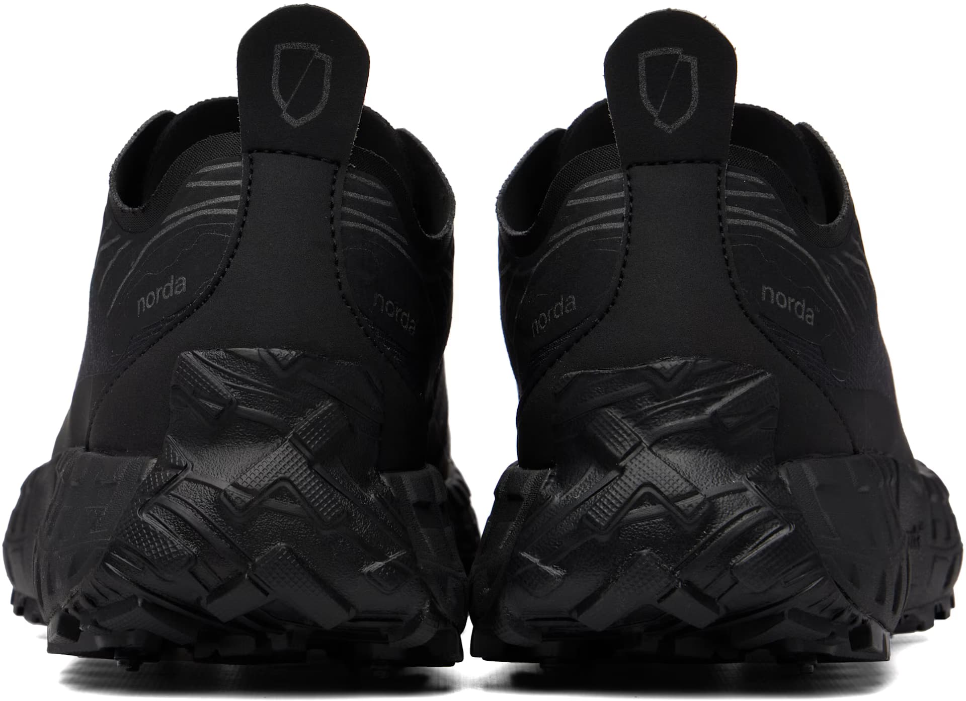 Black 001A Sneakers 2