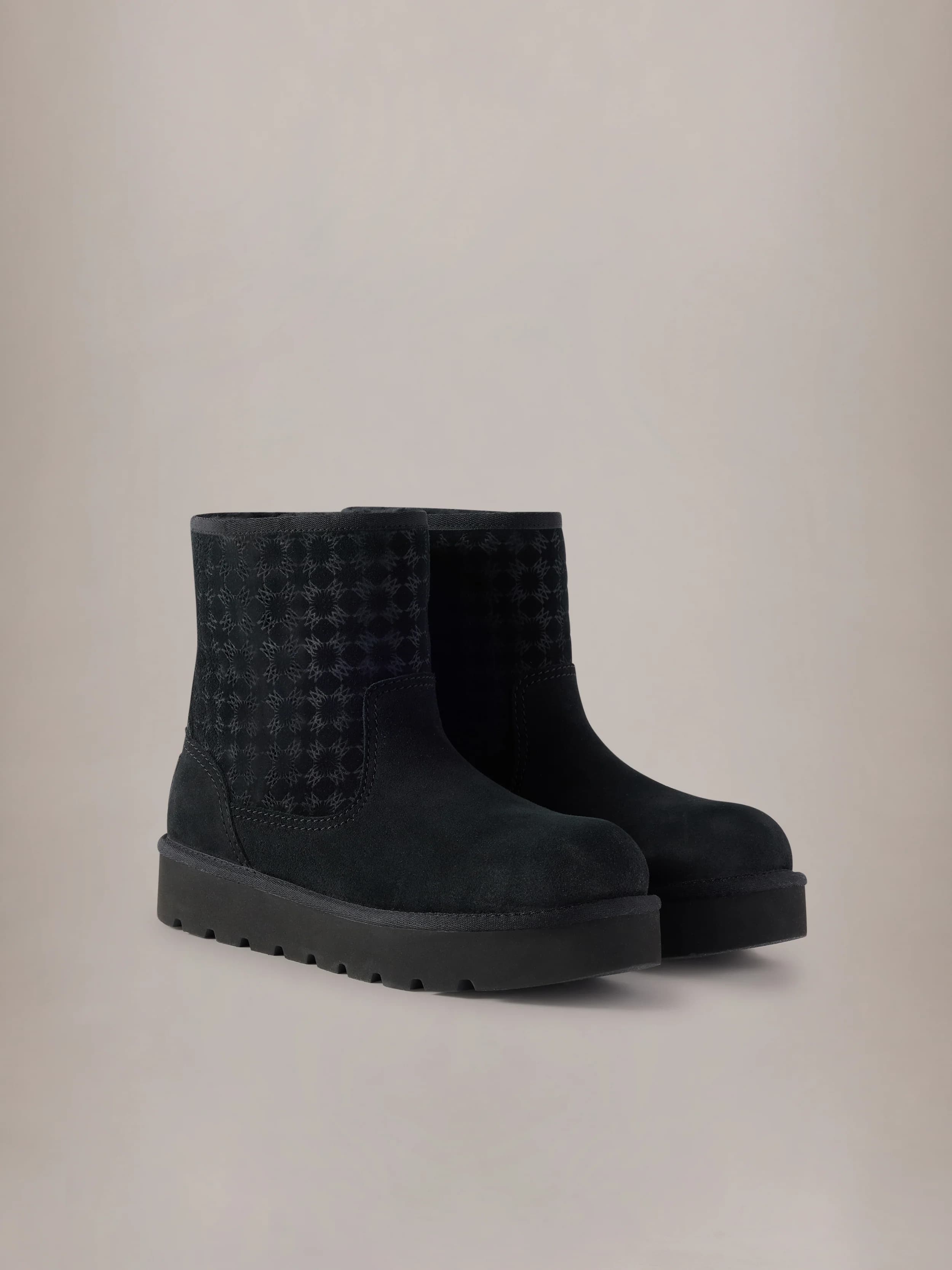 BREAKWATER SUEDE BOOT - Black 2