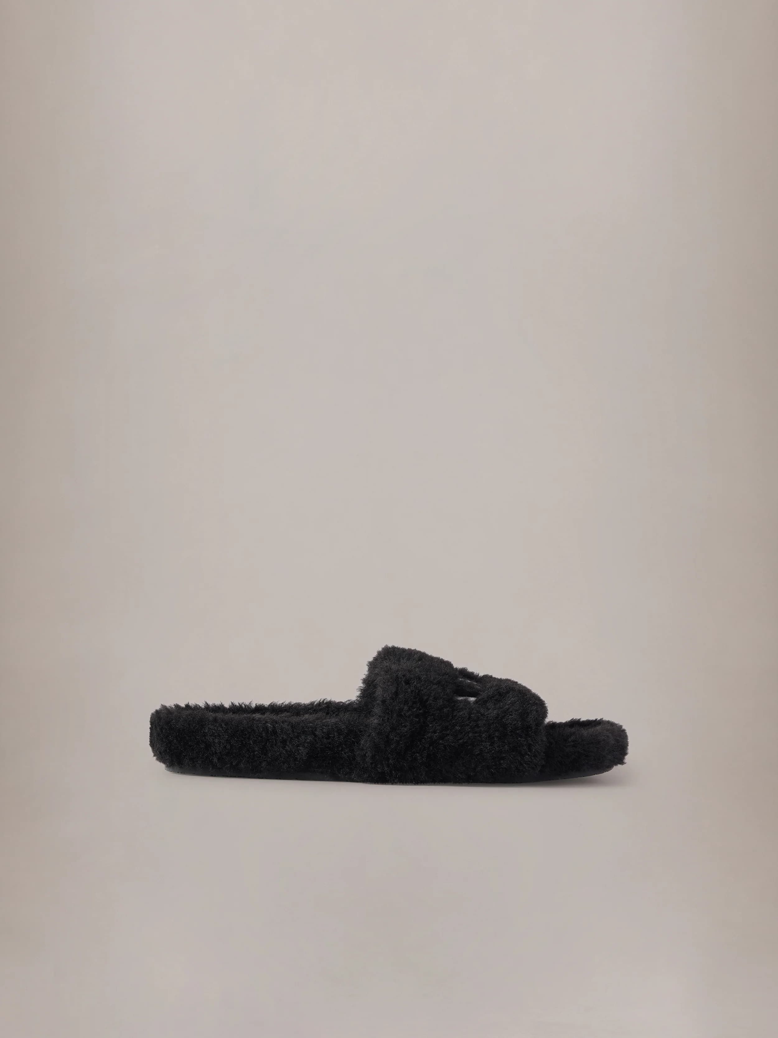 AMIRI SHEARLING SLIDE - Black by Amiri