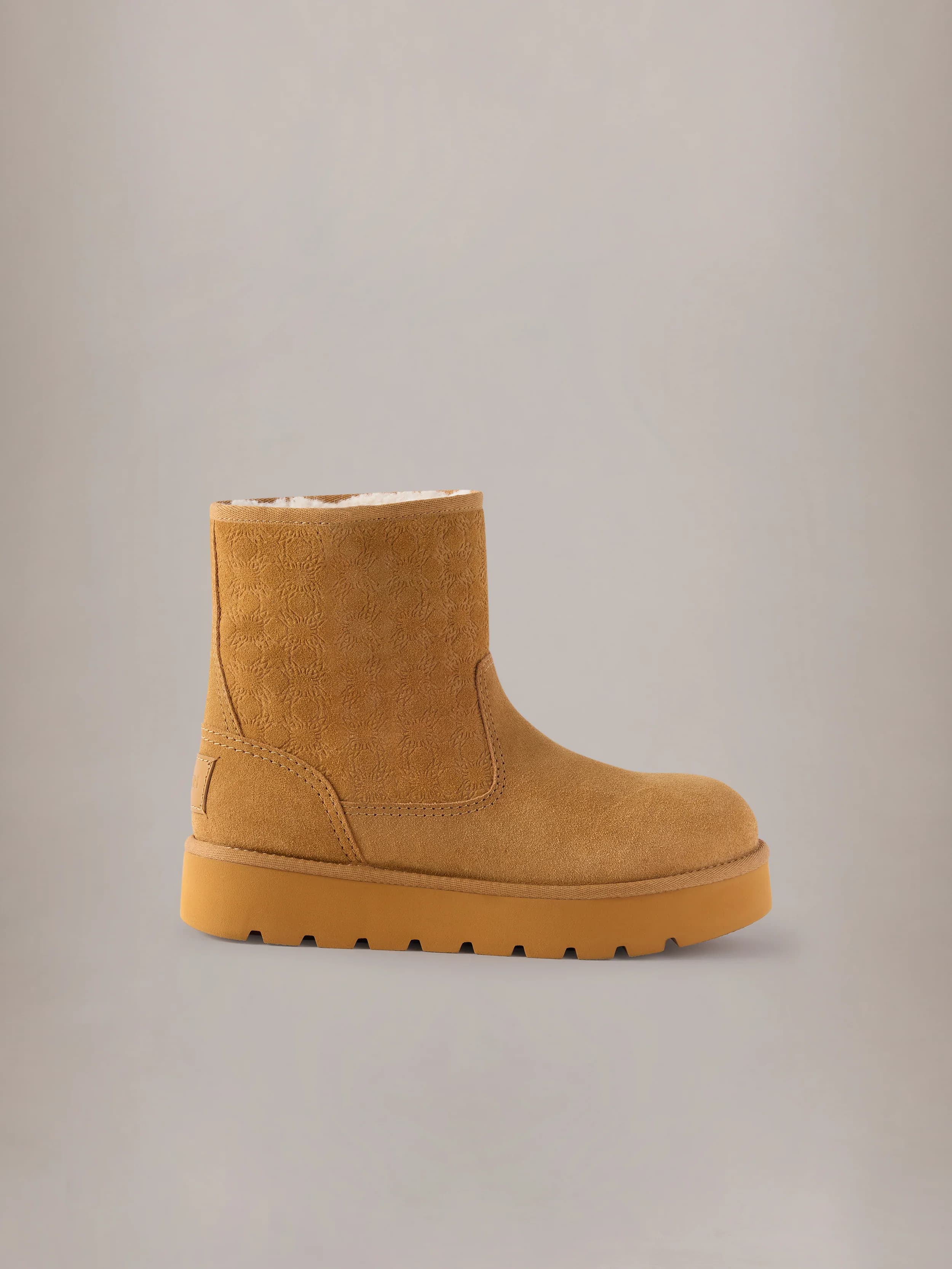 BREAKWATER SUEDE BOOT - Tan by Amiri