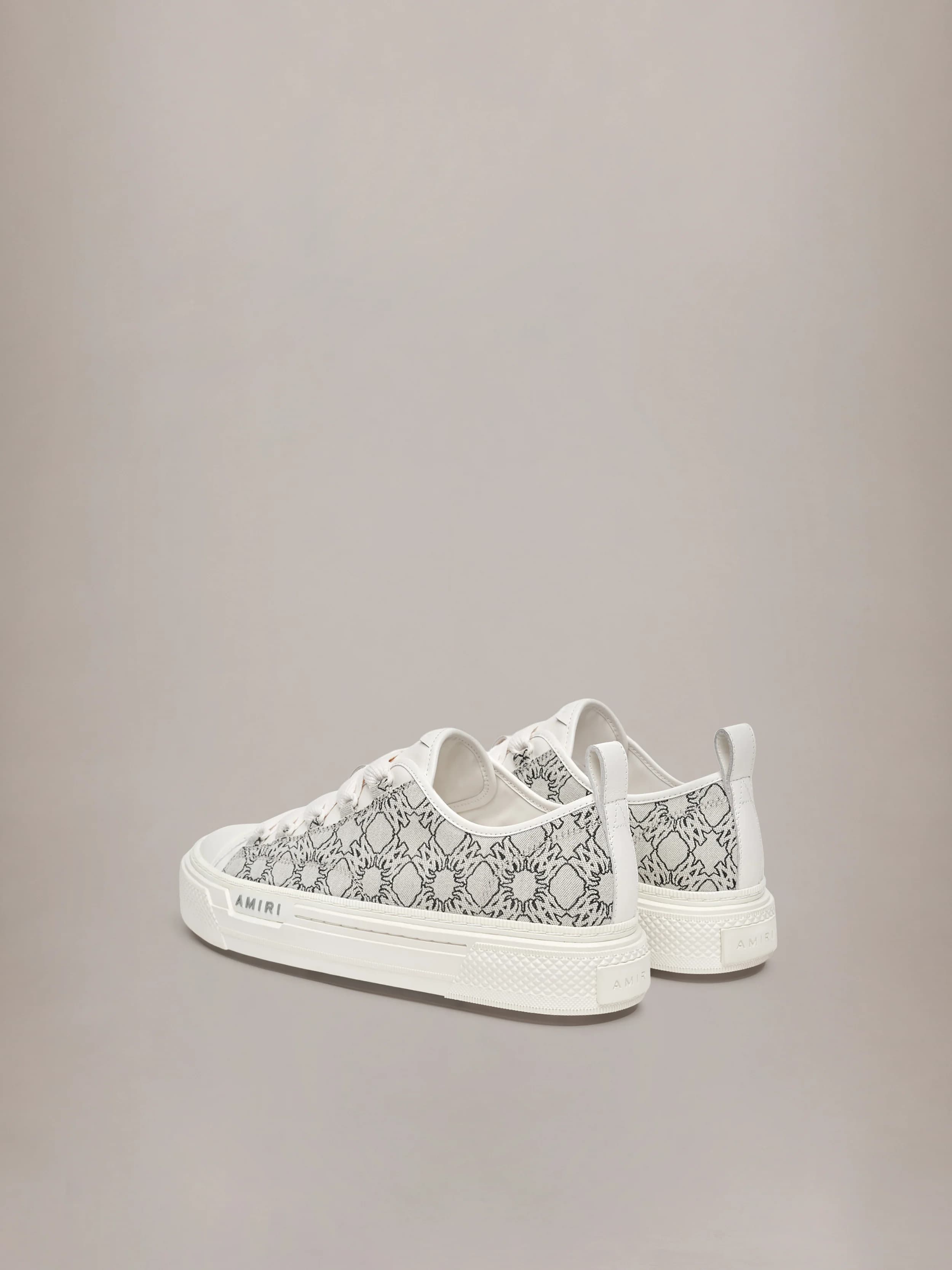 MA QUAD COURT LOW - Grey 4