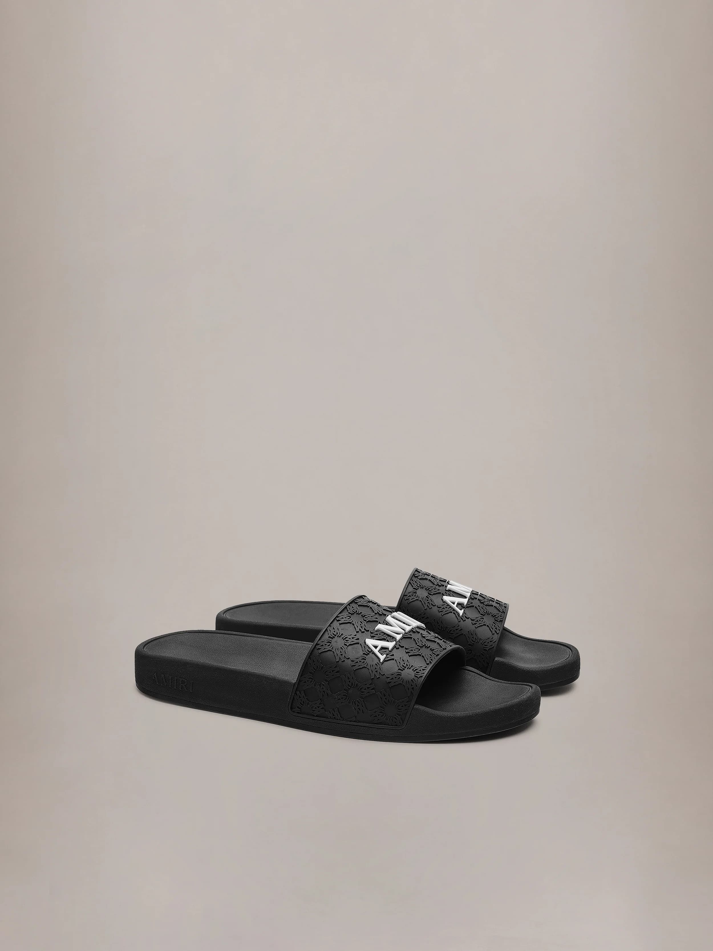 MA QUAD POOL SLIDE - Black 2