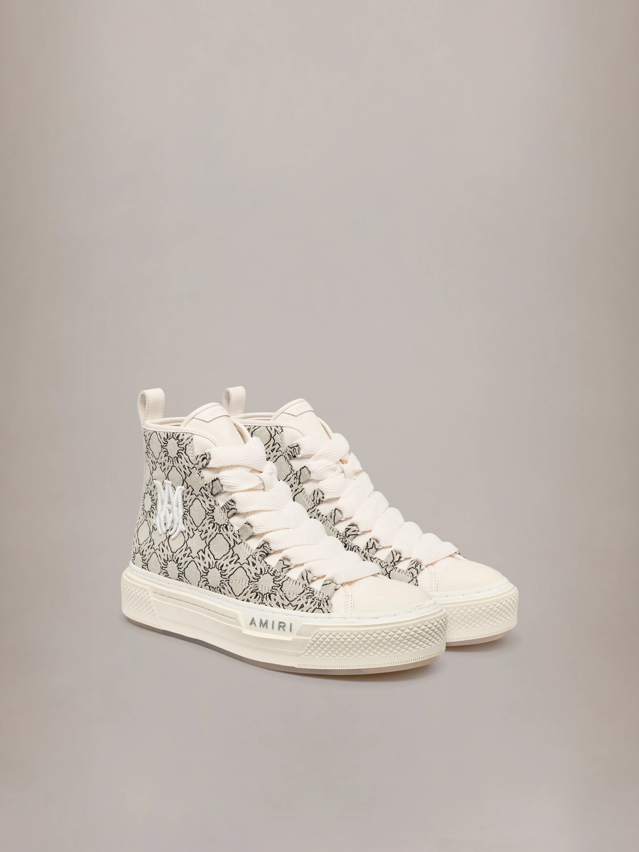 MA QUAD COURT HI - Grey 2
