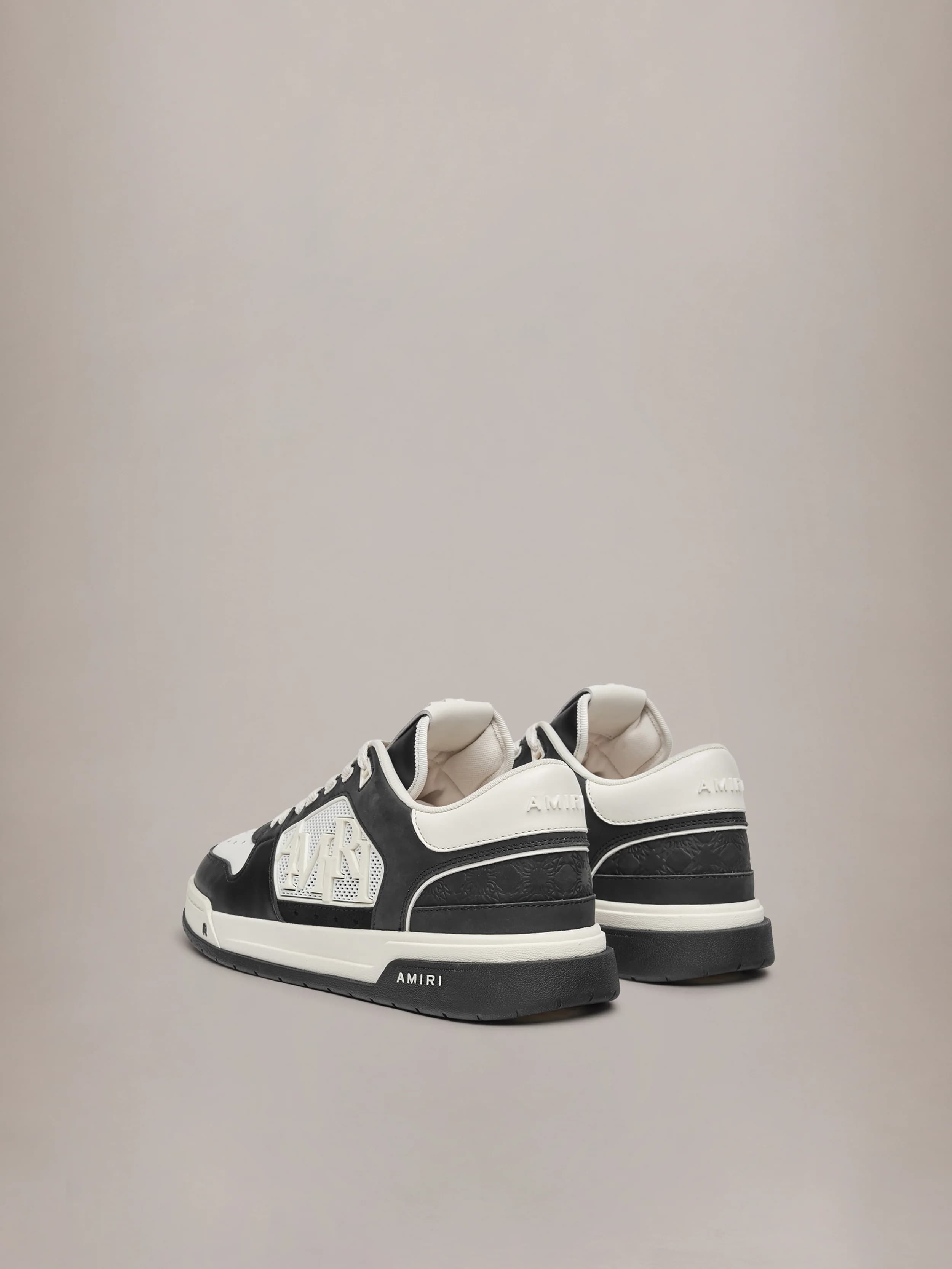 MA QUAD DEBOSSED CLASSIC LOW - Black 4