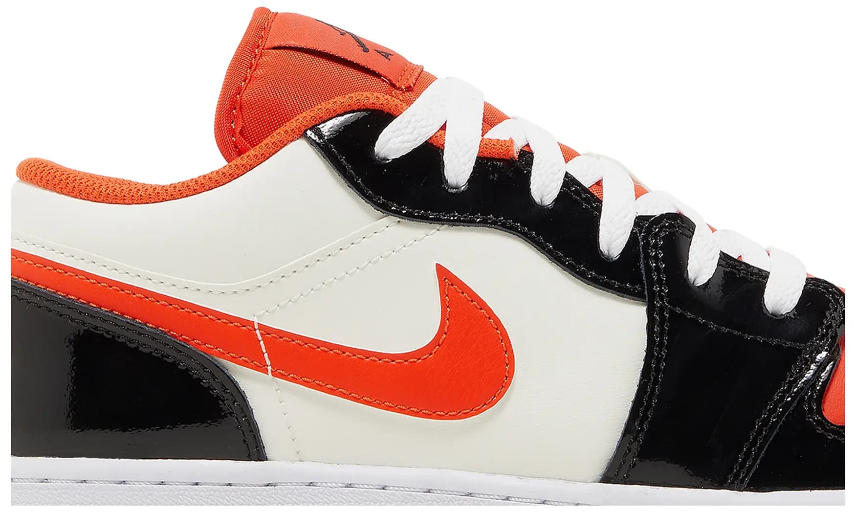 Air Jordan 1 Low SE GS 'Halloween' 2