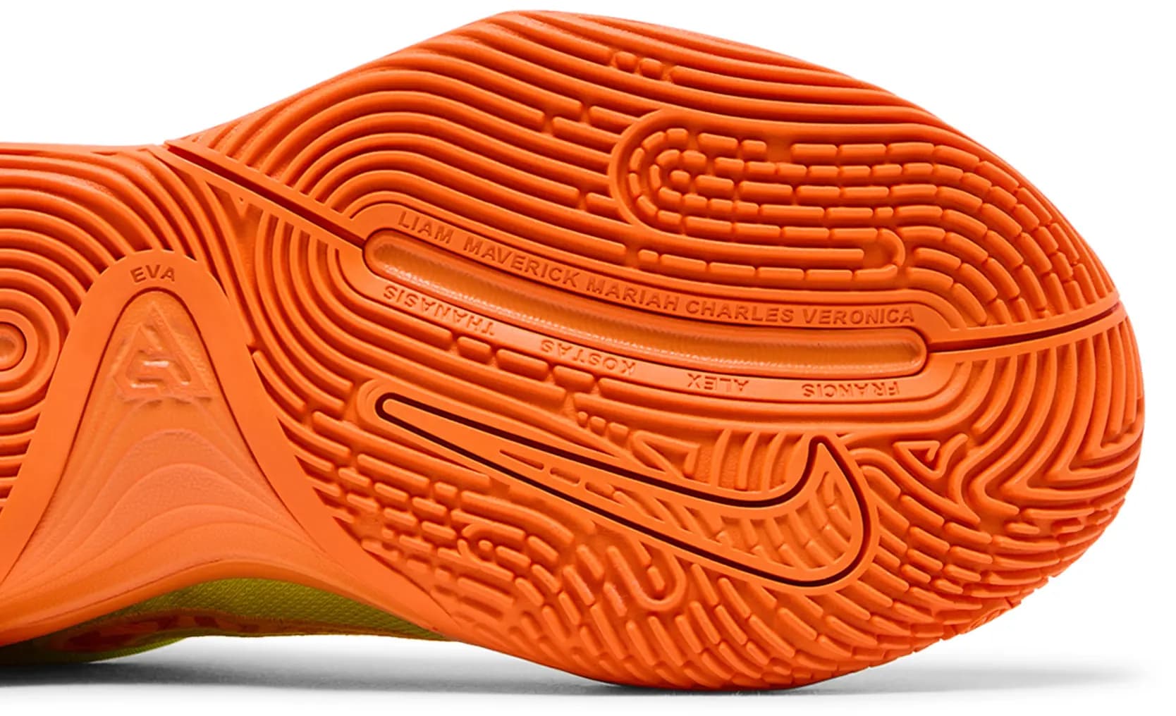 Nike Giannis Immortality 4 'Halloween' 5