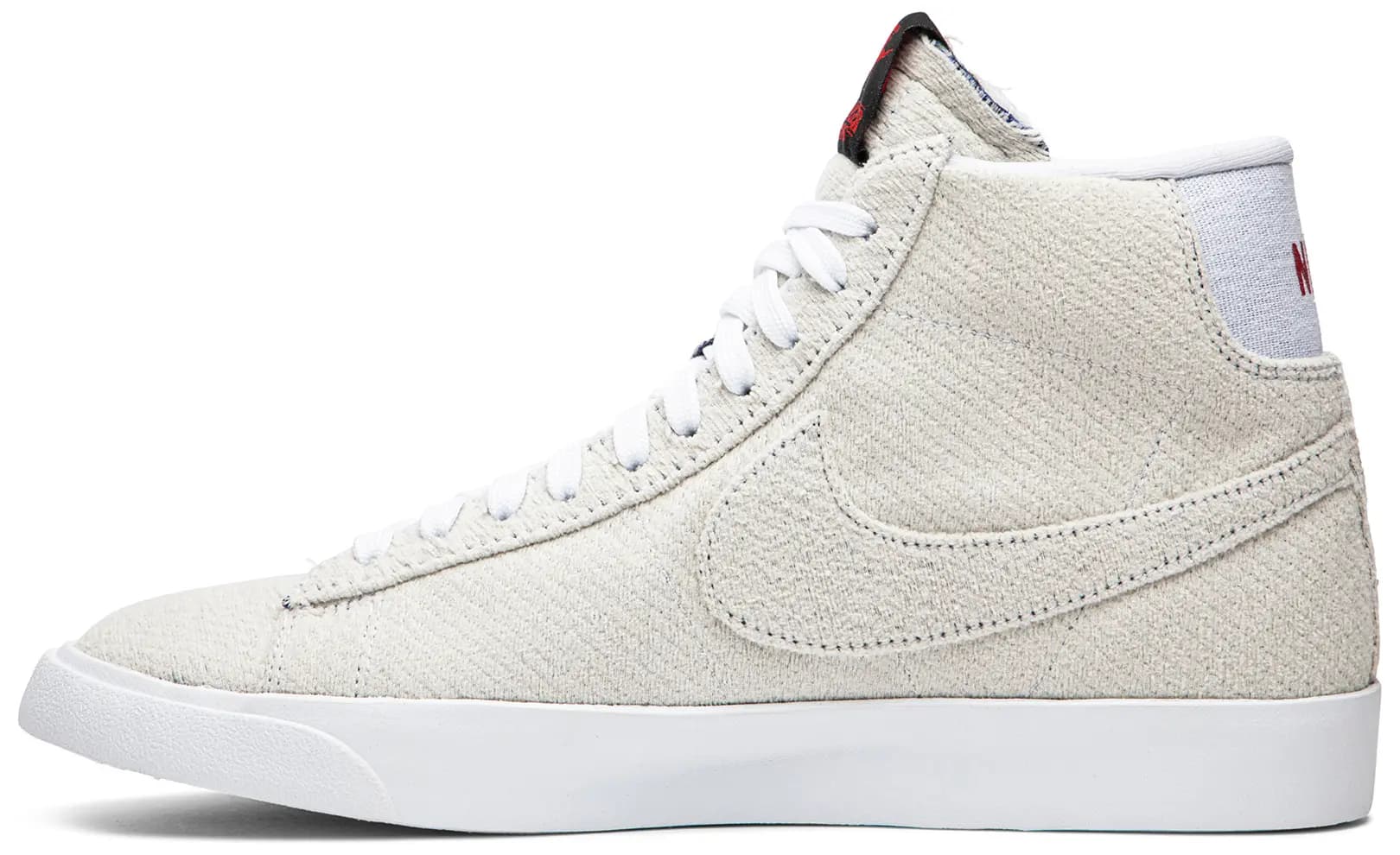 Stranger Things x Nike Blazer Mid QS 'Upside Down' 3