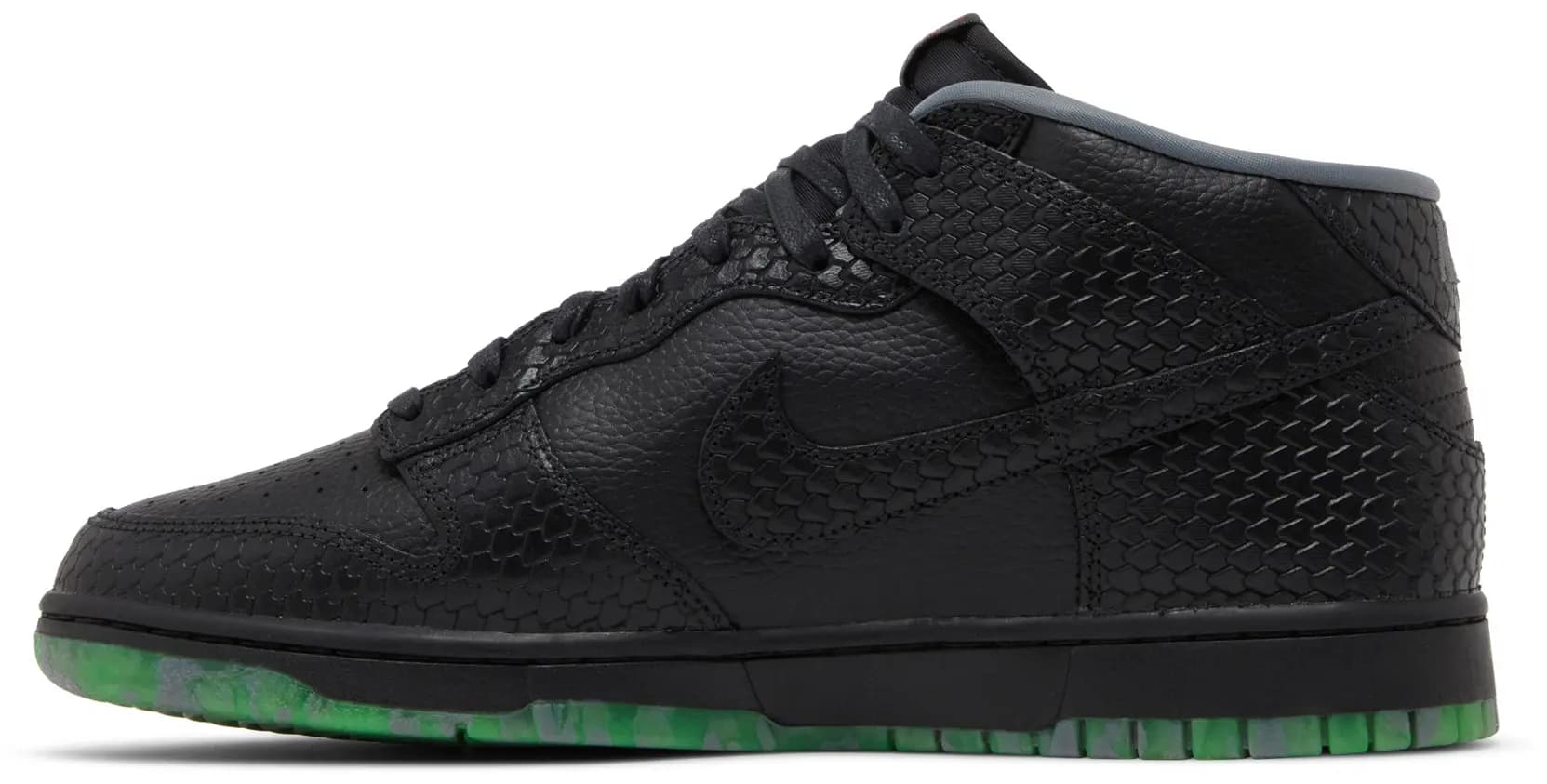 Nike Dunk Mid Premium 'Halloween - Headless Horseman' 3