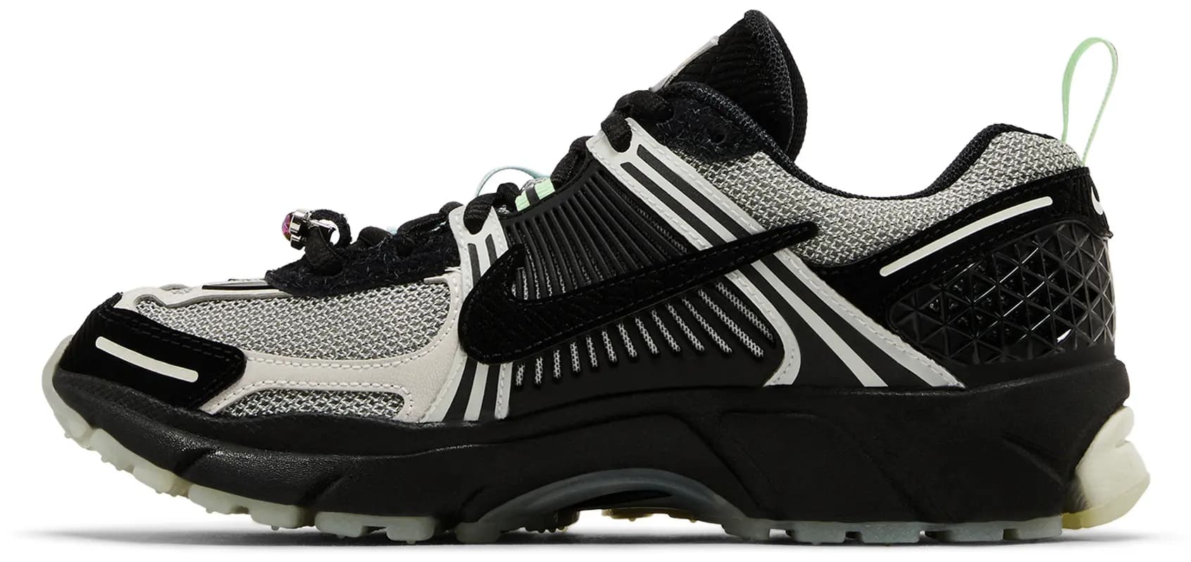 Nike Vomero 5 GS 'Halloween - Spider' 3