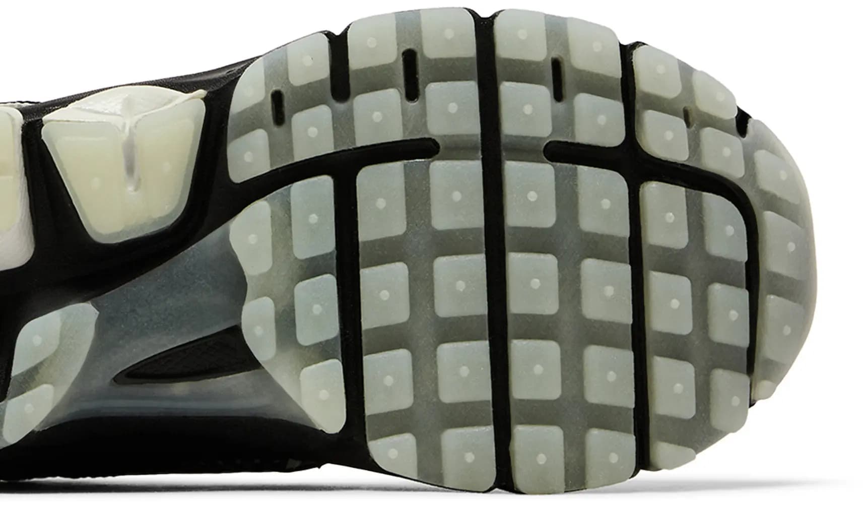 Nike Vomero 5 GS 'Halloween - Spider' 5