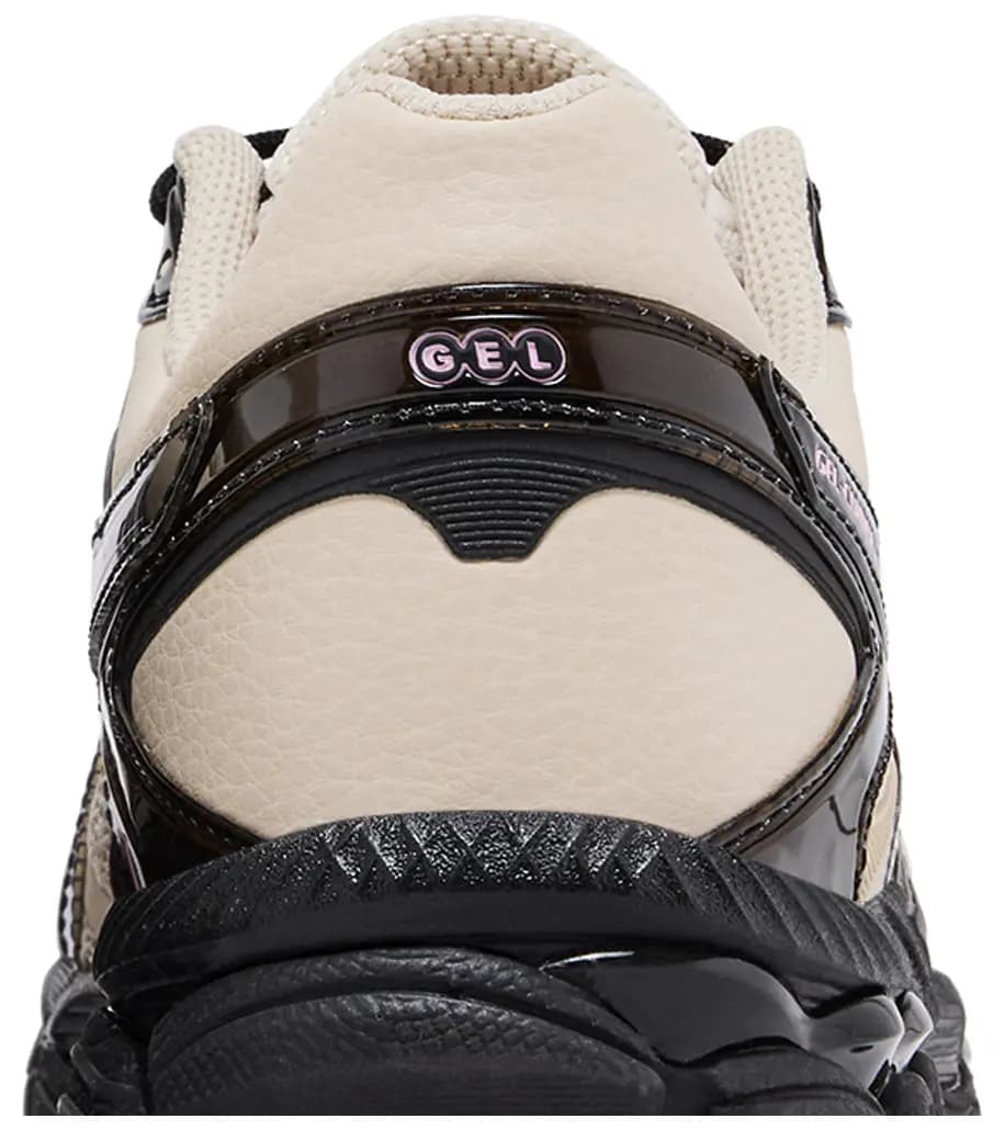 Finesse x ASICS Gel Cumulus 16 'Desert Rose' 7