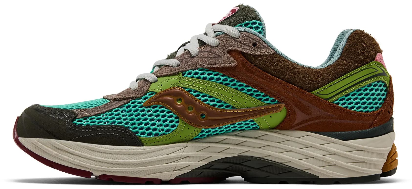 Sneaker Politics x Saucony Progrid Omni 9 'Sportsman's Paradise' 3