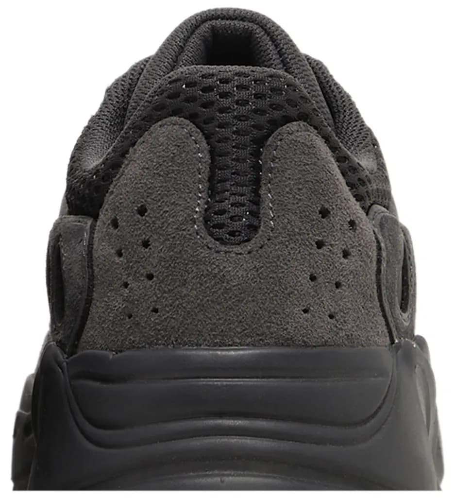 adidas Yeezy Boost 700 'Utility Black' 2023 7