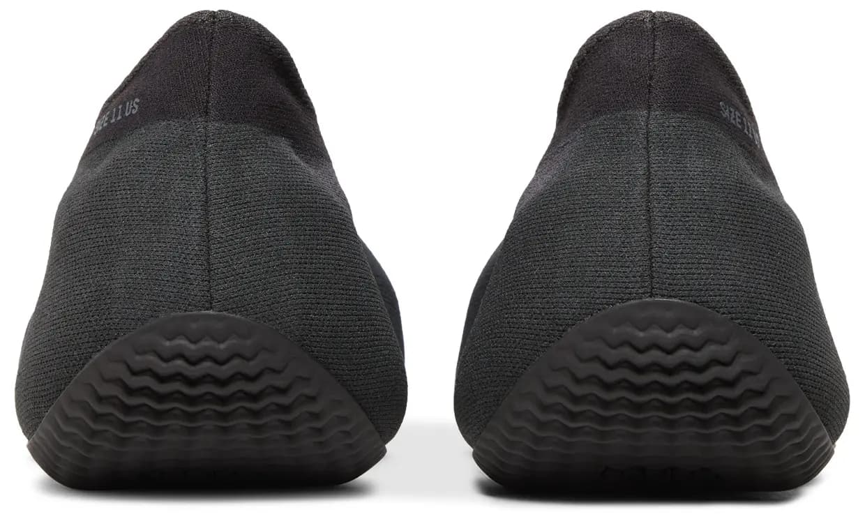 adidas Men's Yeezy Knit Runner 'Fade Onyx' 6