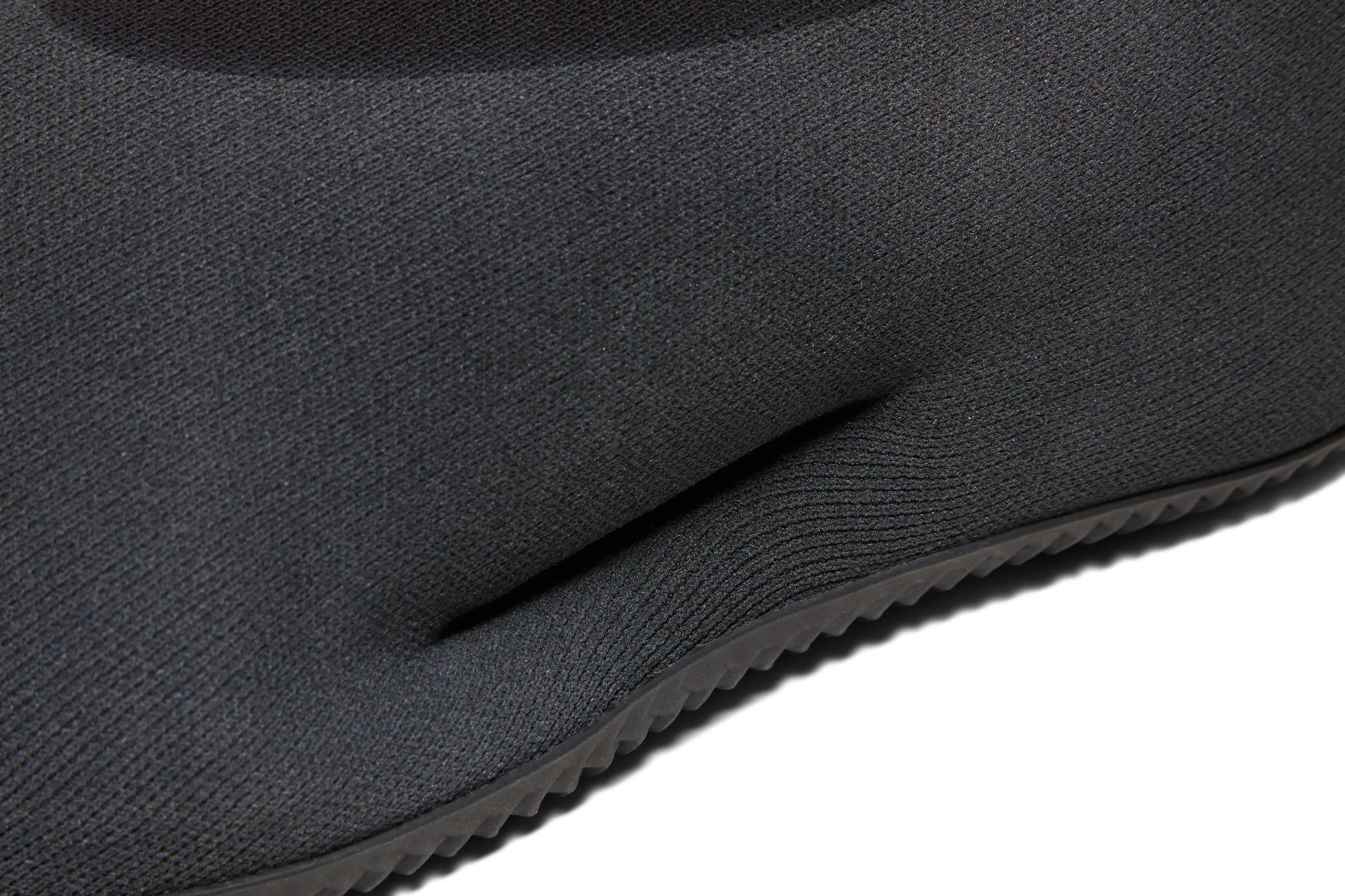 adidas Men's Yeezy Knit Runner 'Fade Onyx' 10