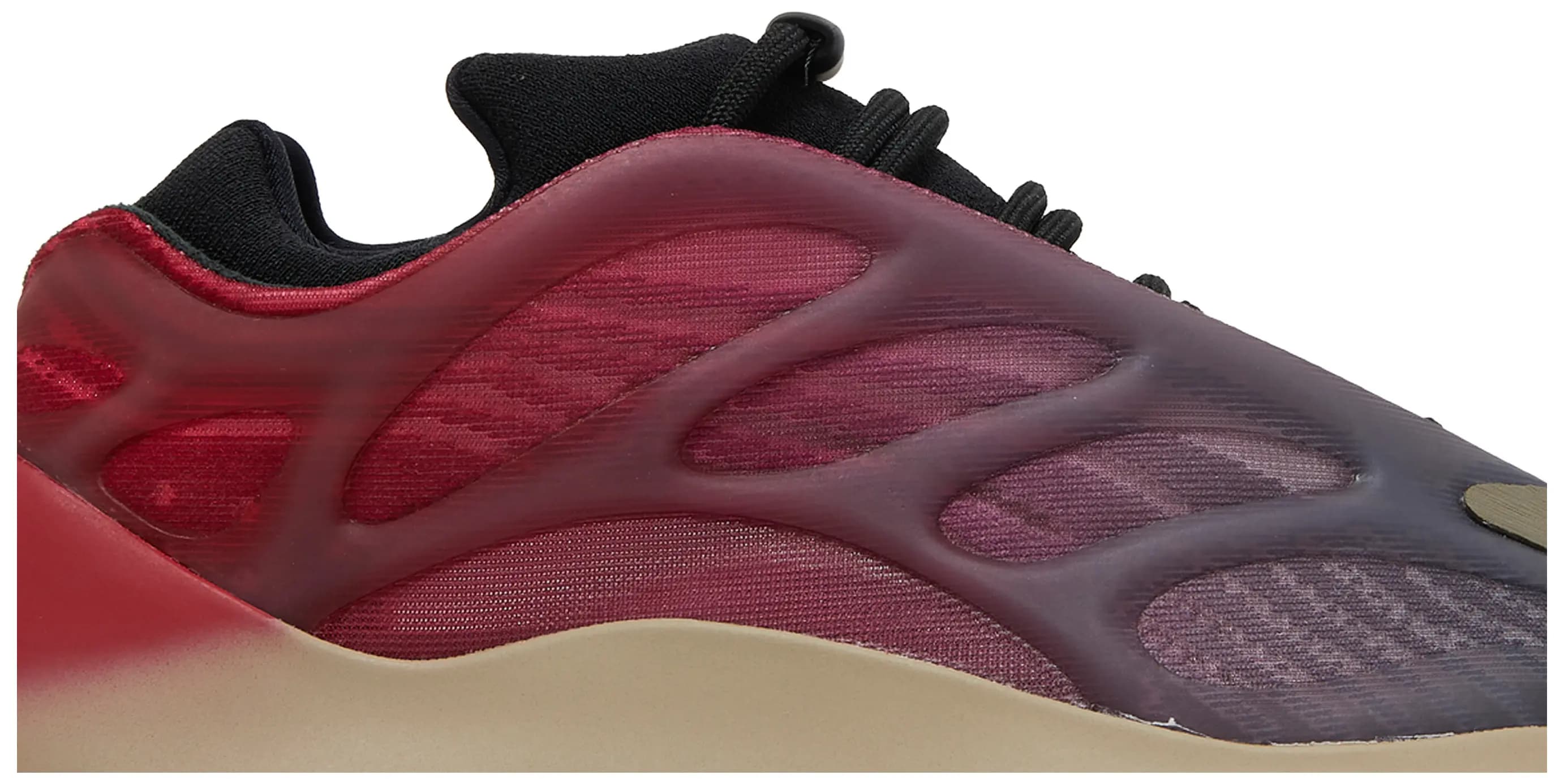 adidas Men's Yeezy 700 V3 'Fade Carbon' 2