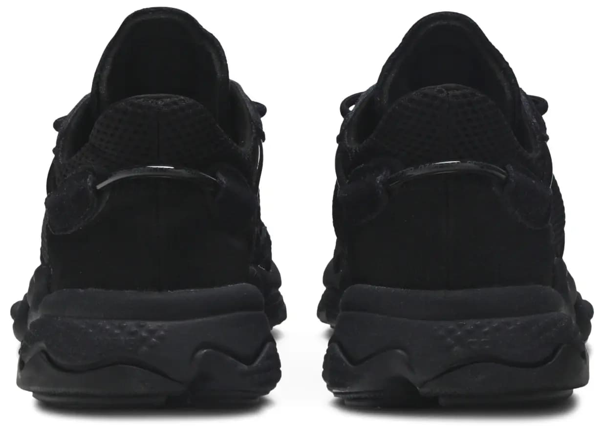 adidas Men's Ozweego 'Black Carbon' 6