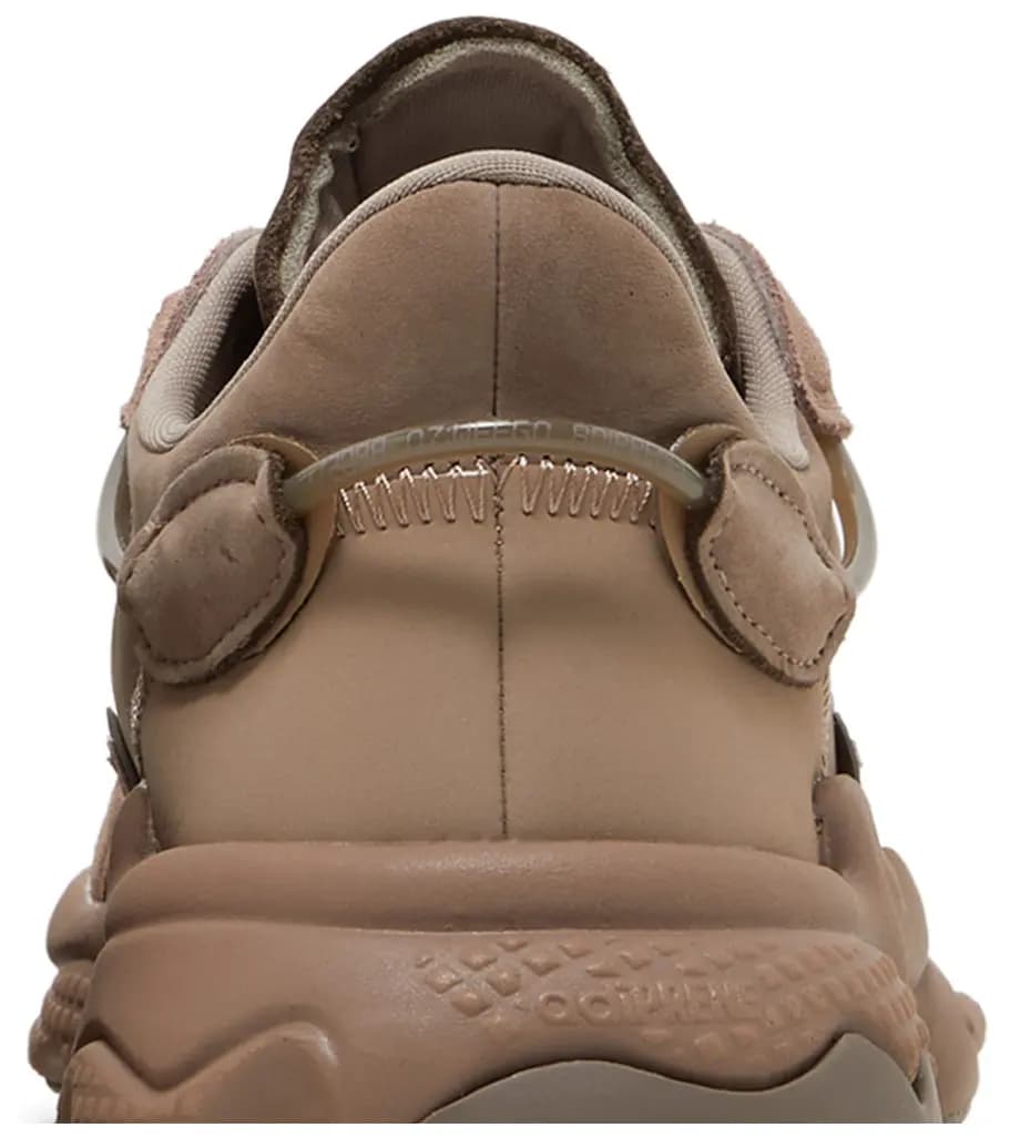 adidas Wmns Ozweego 'Chalky Brown' 7