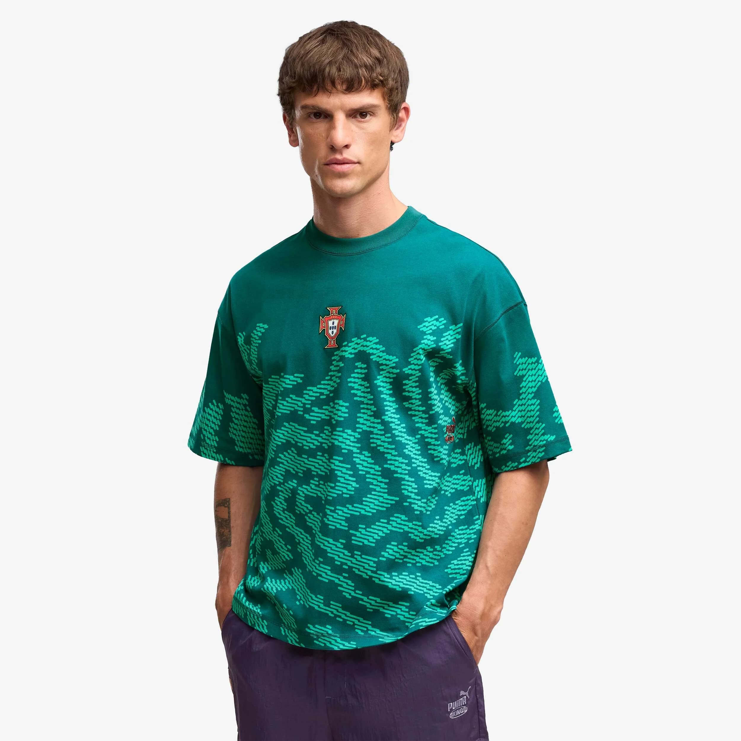 King Oversized Tee x Portugal x Salehe Bembury 3