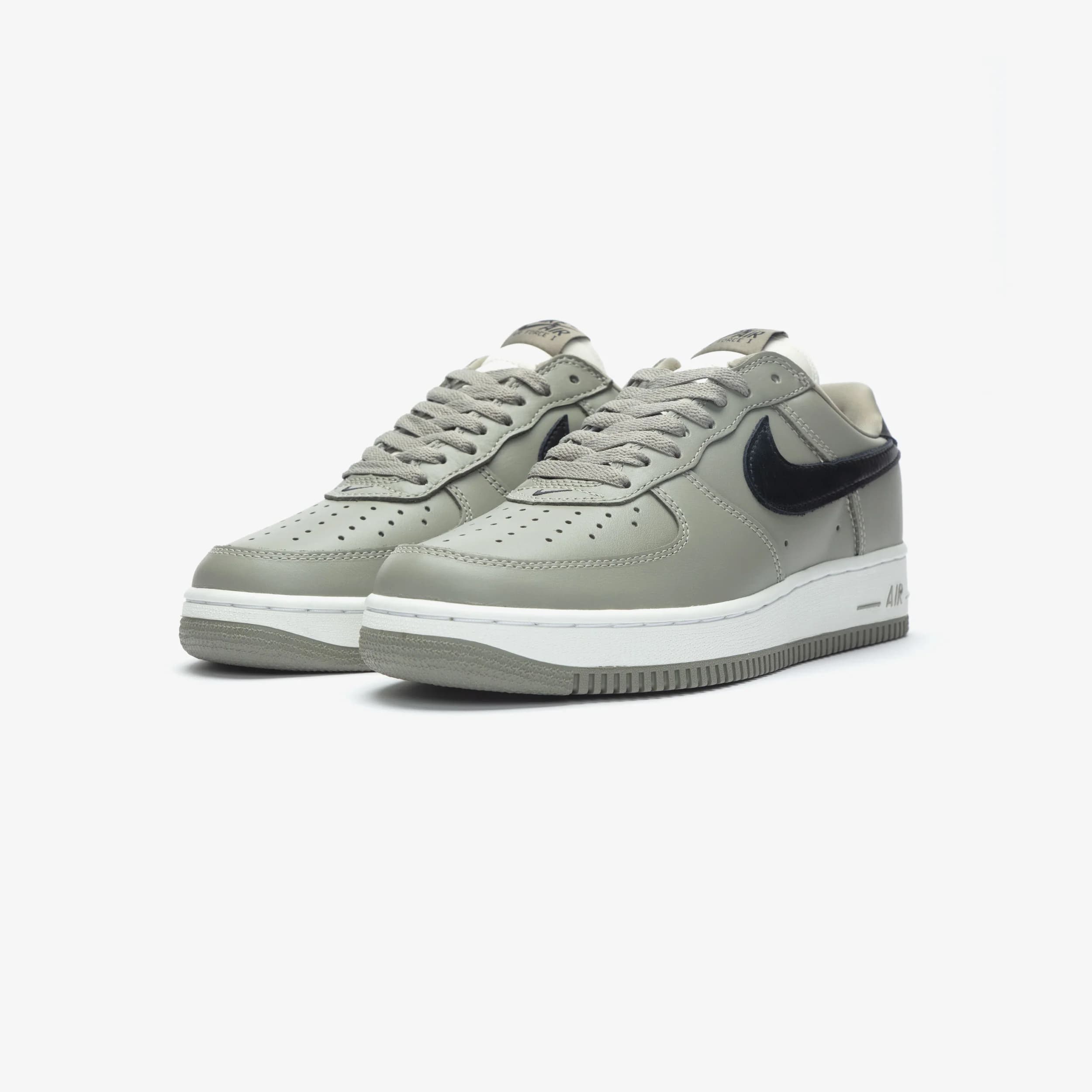Air Force 1 '01 4