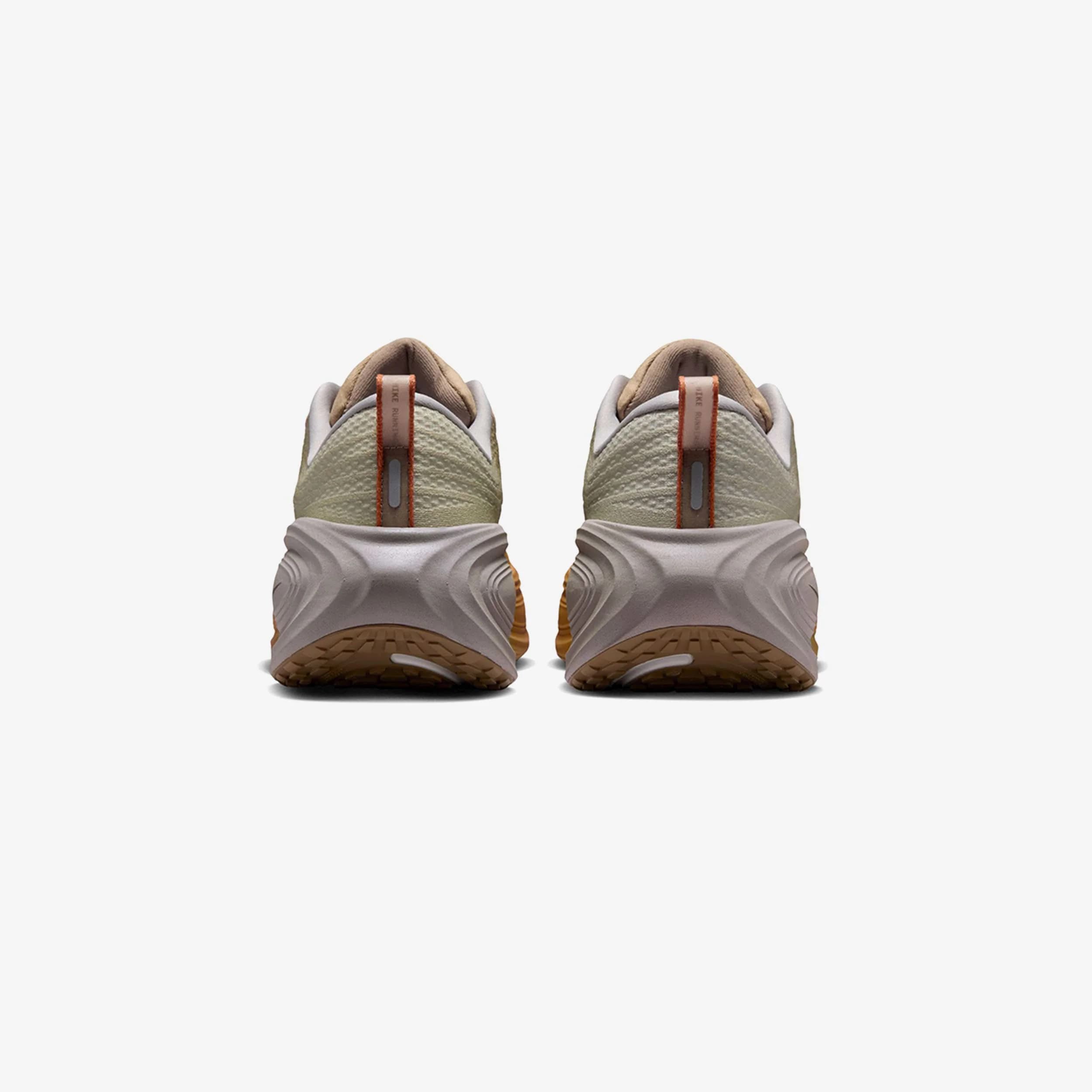 Nike Vomero Plus SP 3