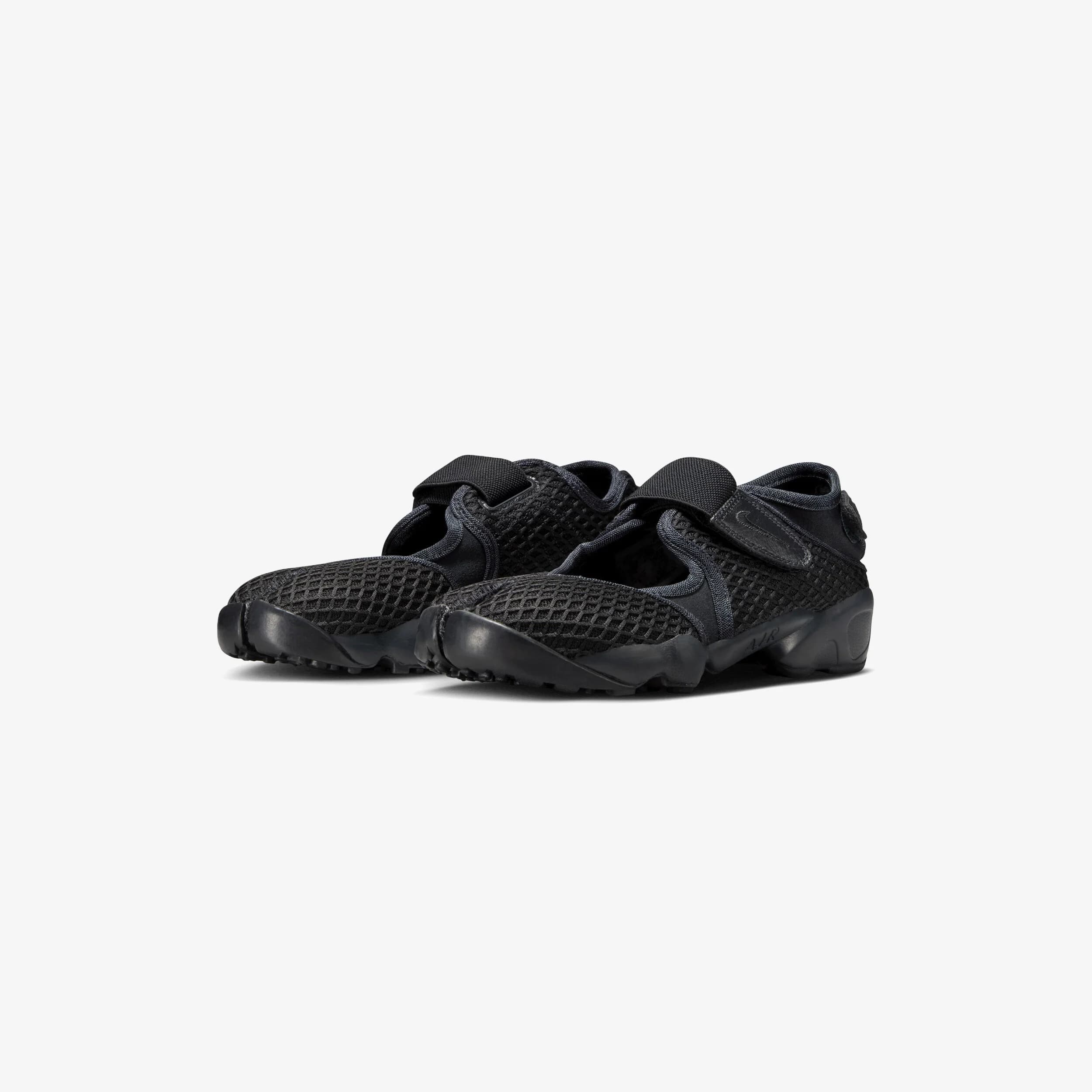 Women's Air Rift 3