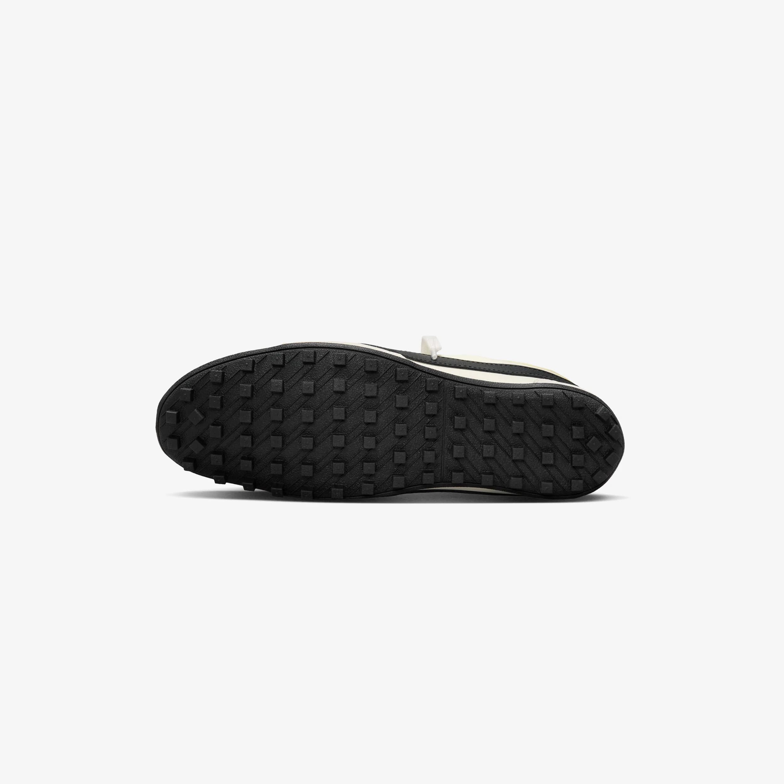 Moon Shoe 4