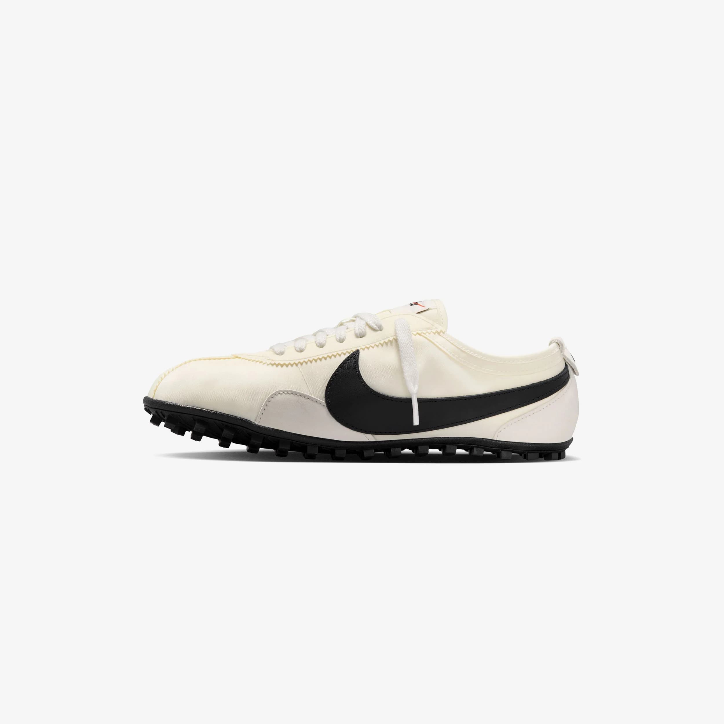 Moon Shoe 5