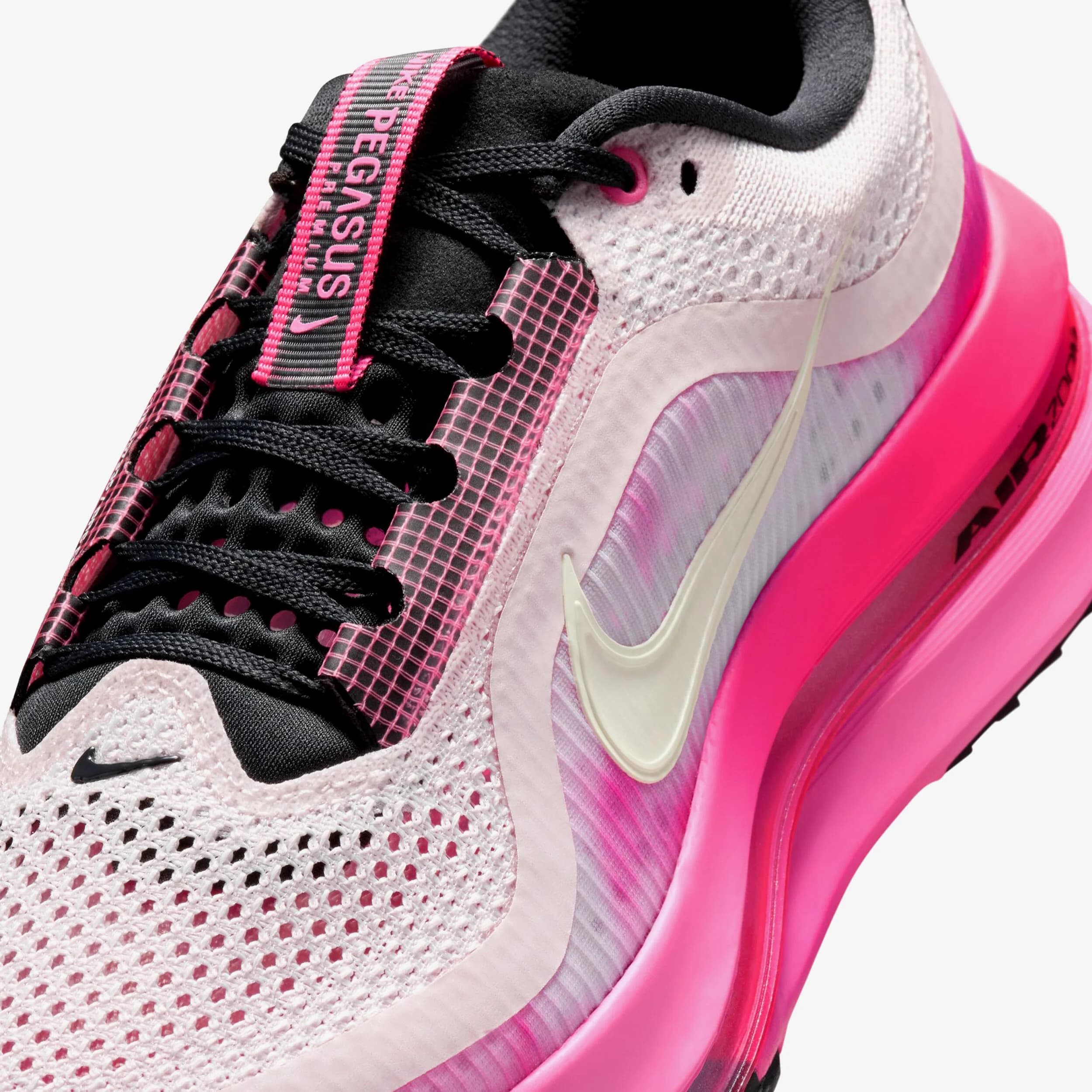 Women's Pegasus Premium by Nike