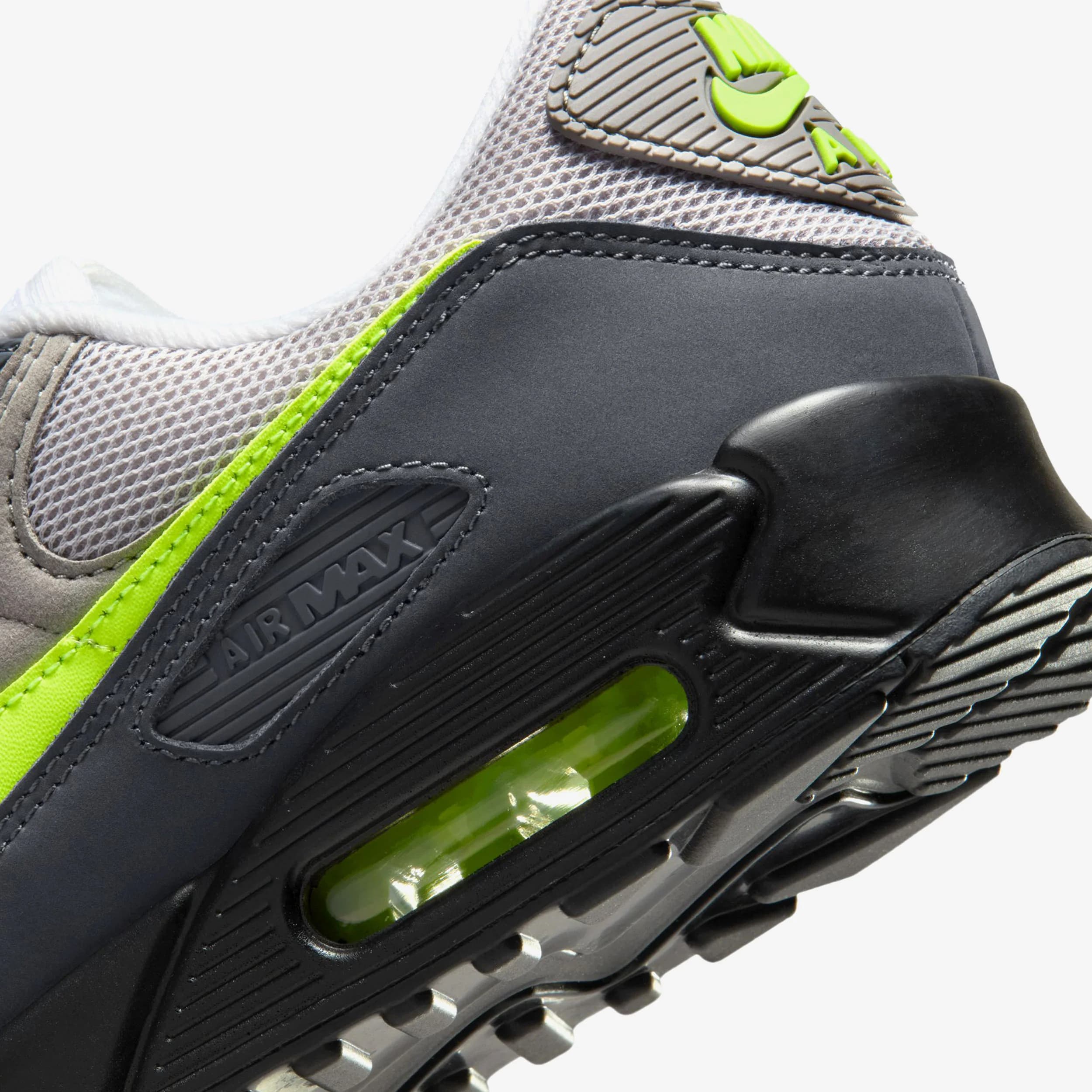 Women's Air Max 90 by Nike