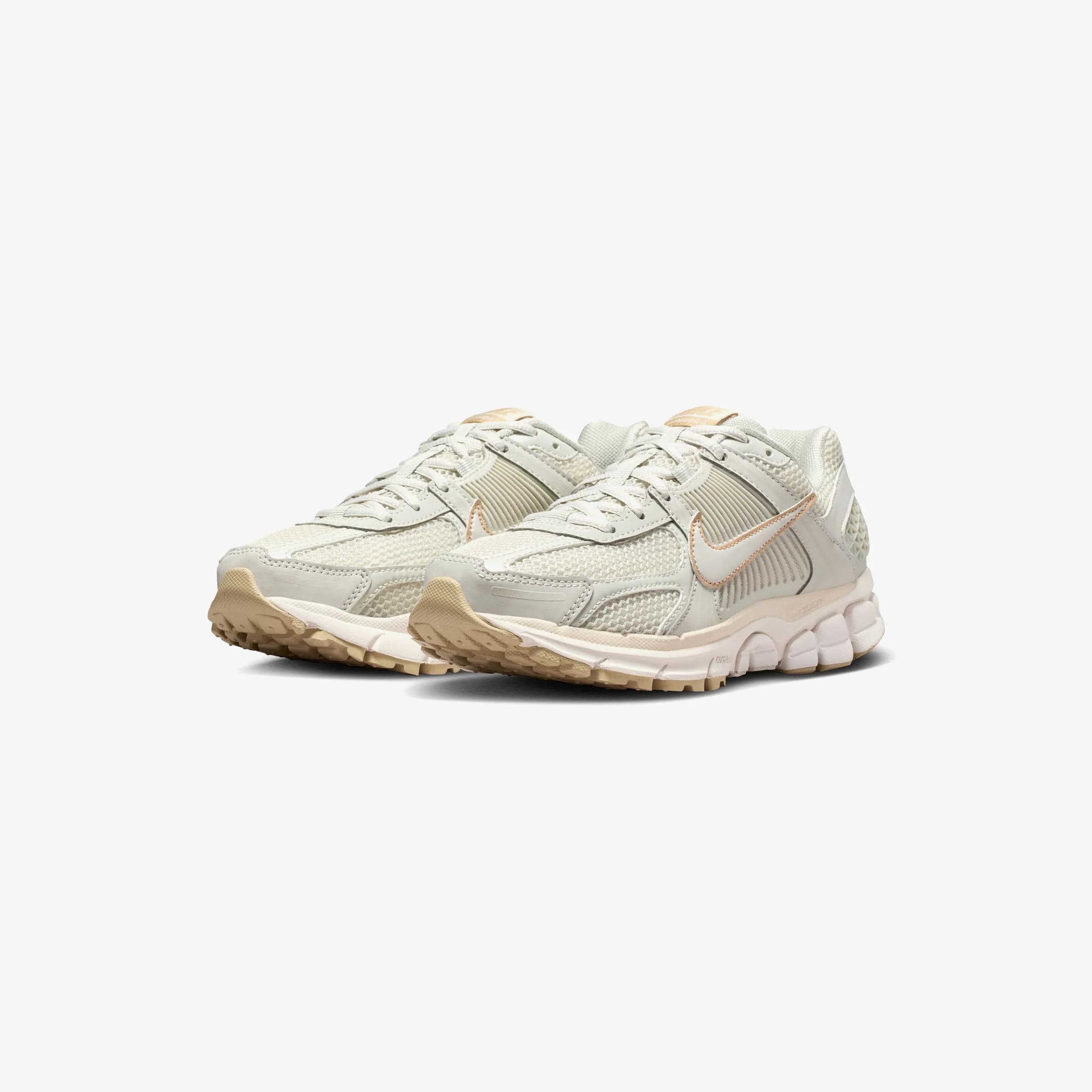 Women's Zoom Vomero 5 by Nike