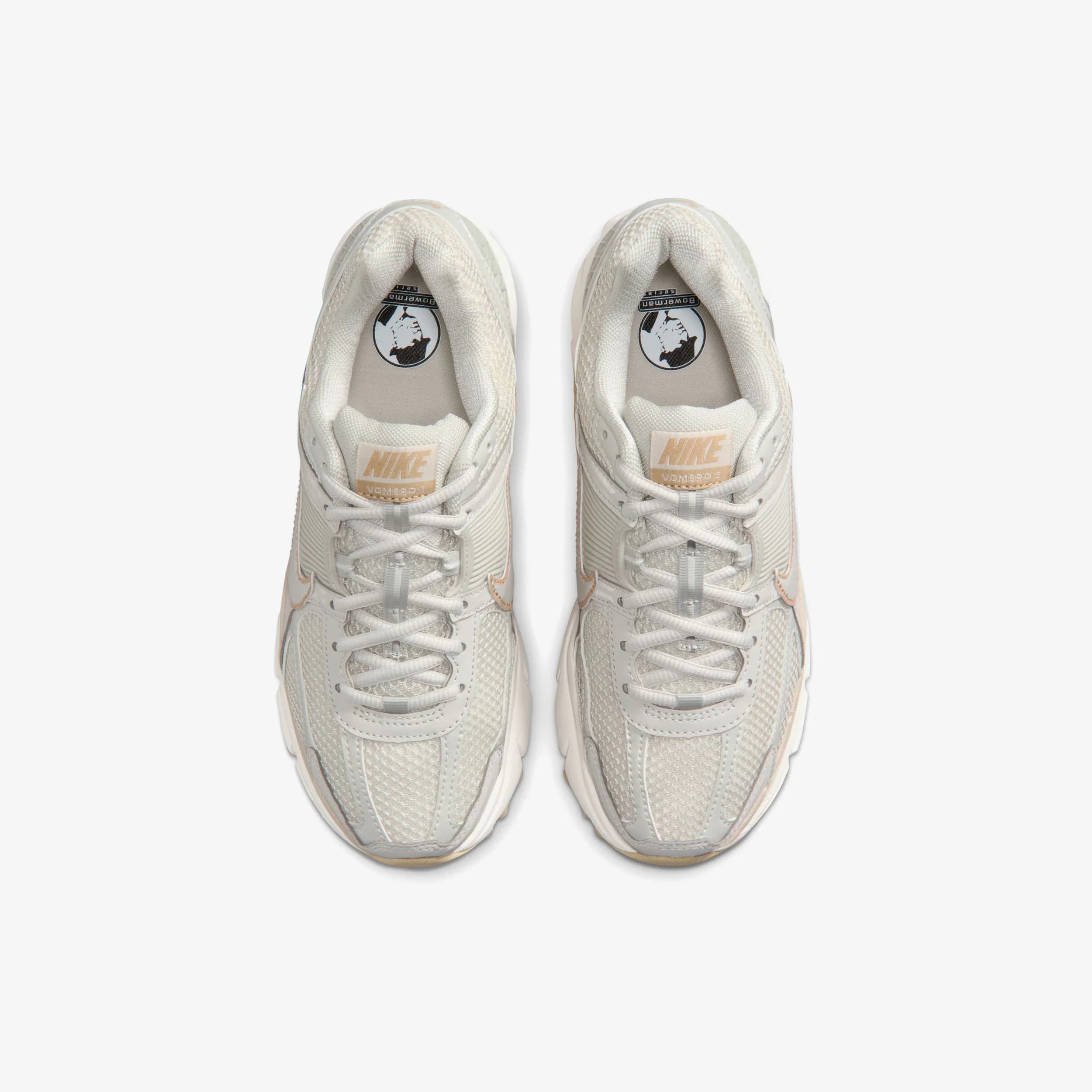 Women's Zoom Vomero 5 by Nike