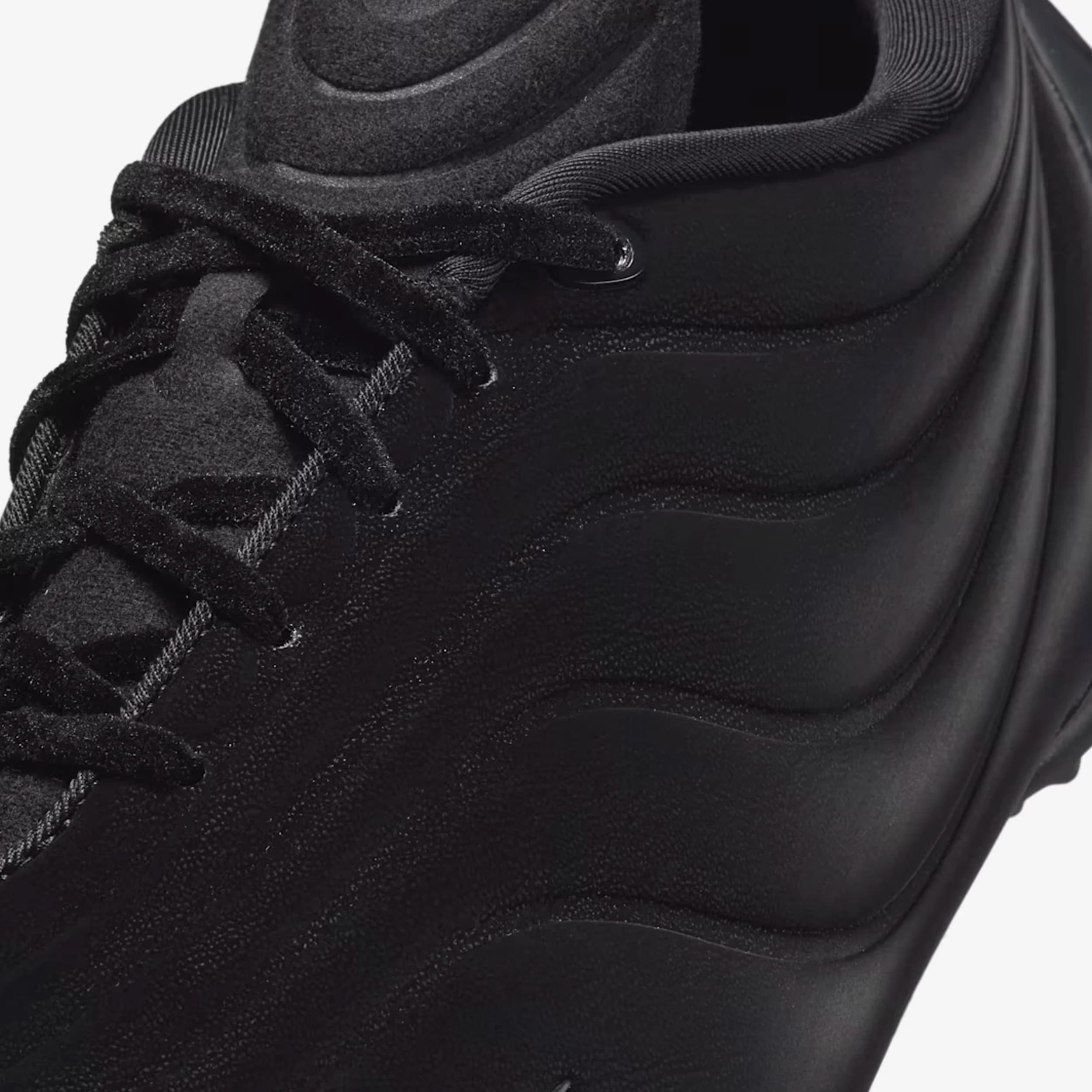 Astra Ultra by Nike
