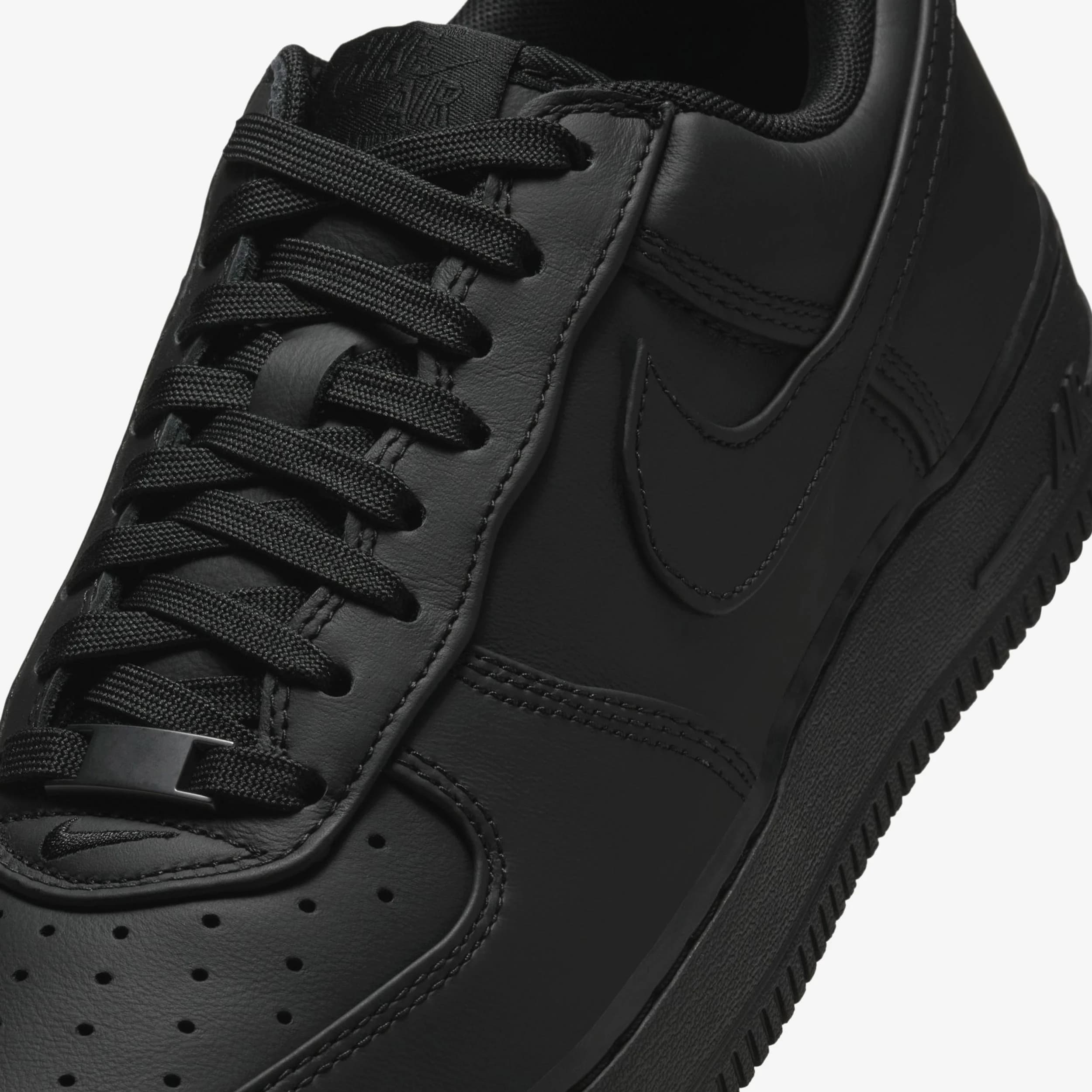 Air Force 1 Low Retro Premium 6
