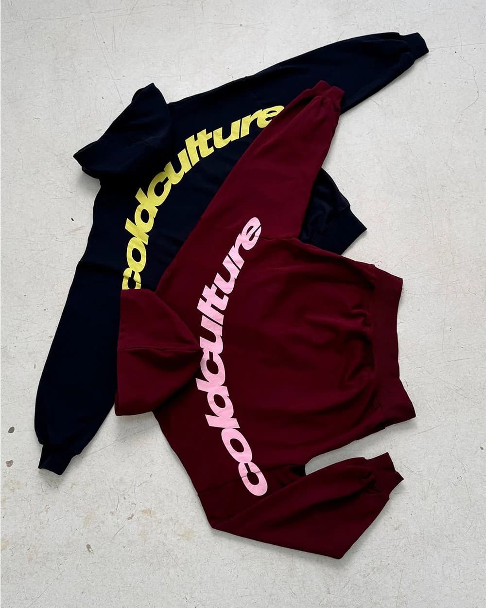 CURVED HOODIE WINE RED 9