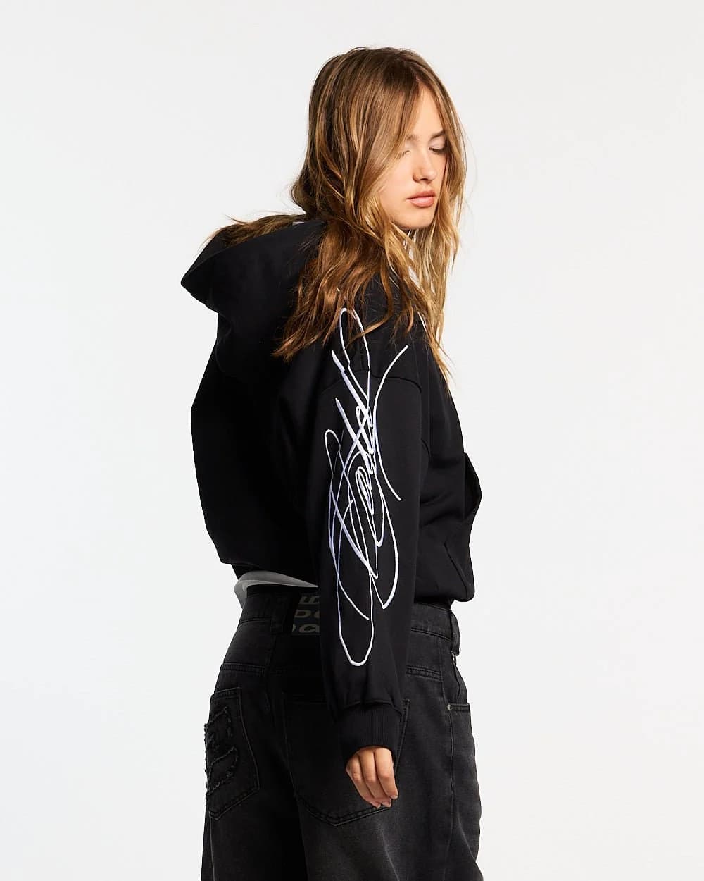 NEW SCRIPT ZIP HOODIE BLACK 6